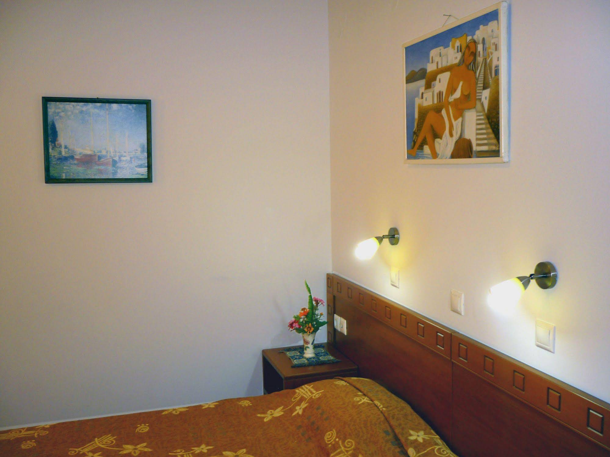 Nereides Apartments