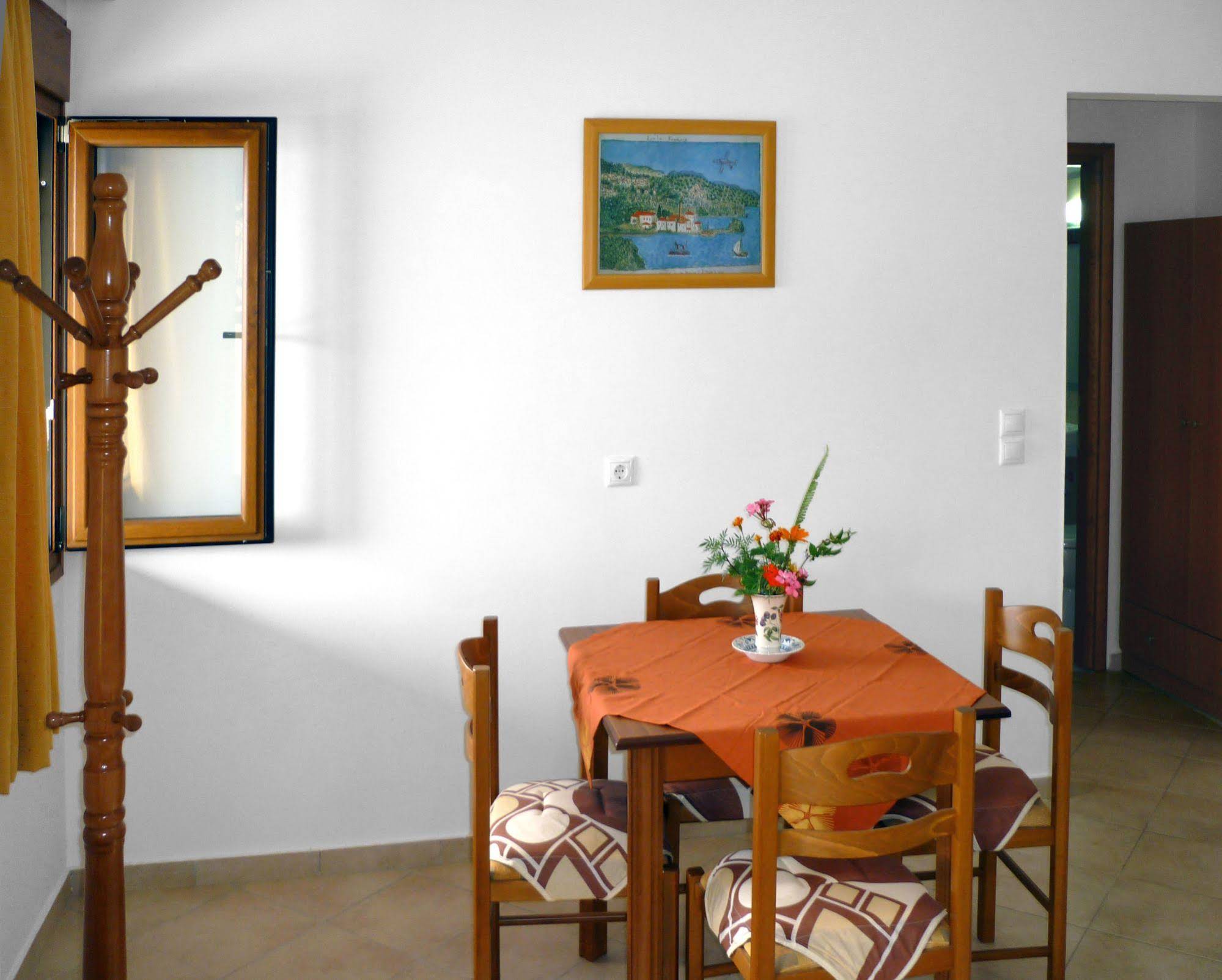 Nereides Apartments