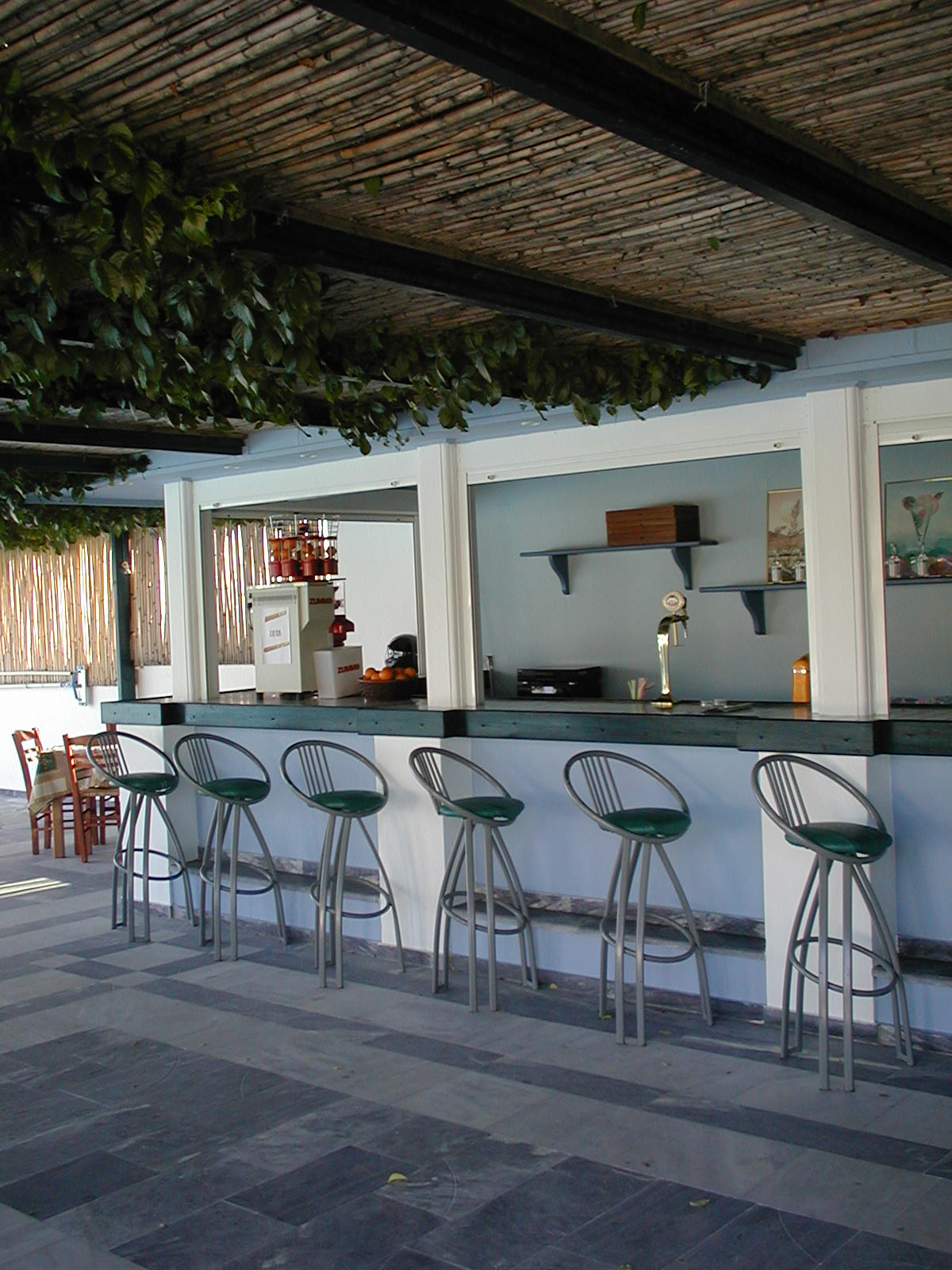 Zefiros Beach Hotel