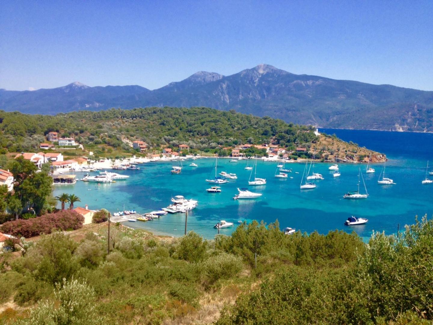 Posidonio Bay