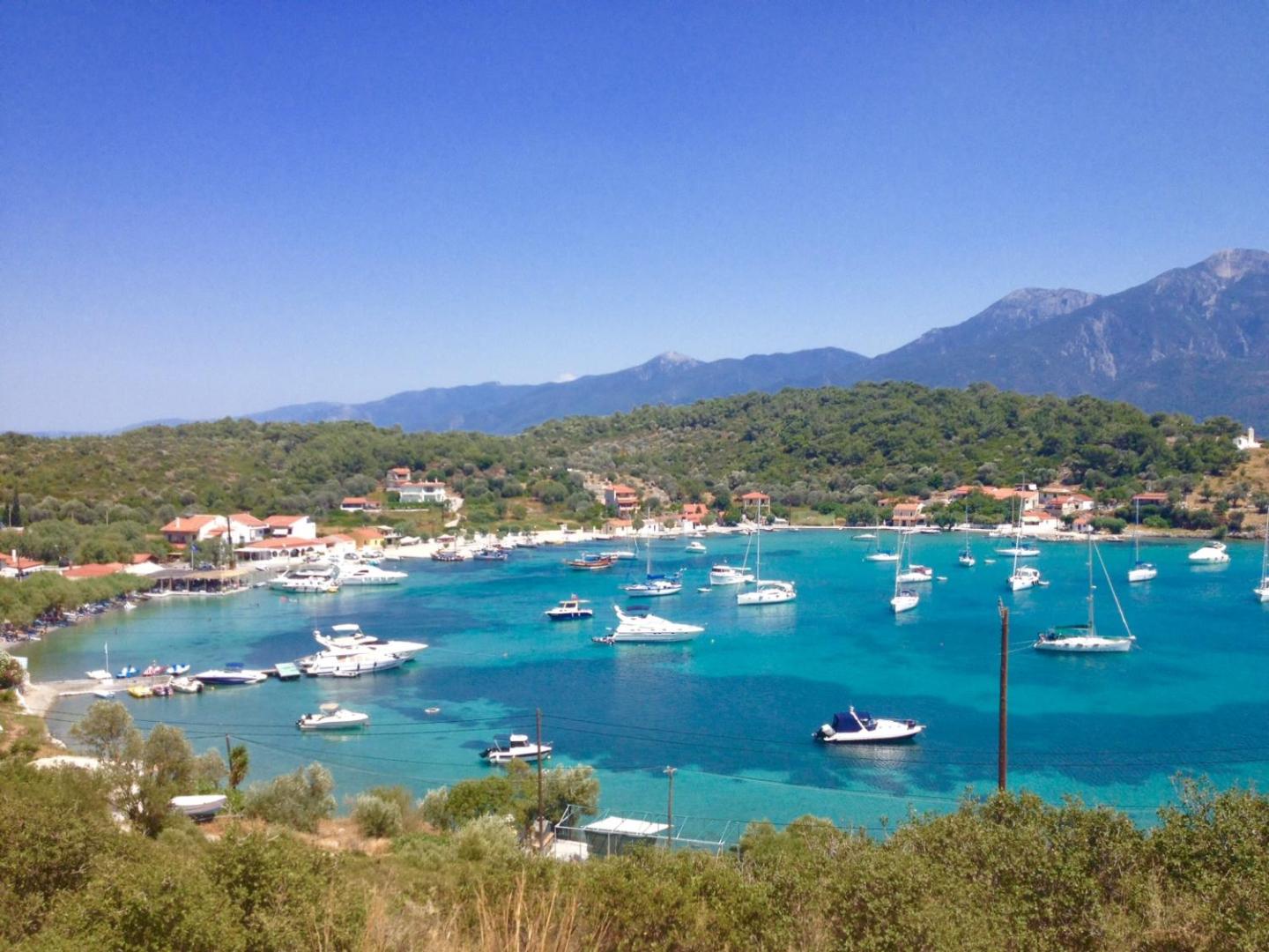 Posidonio Bay