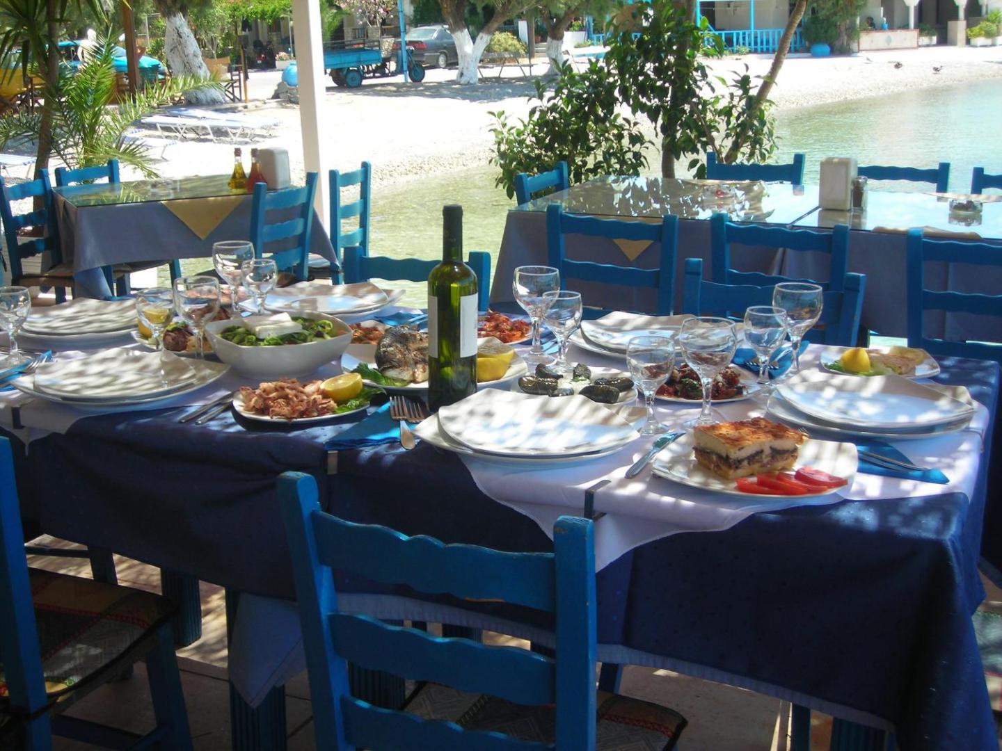 Posidonio Bay