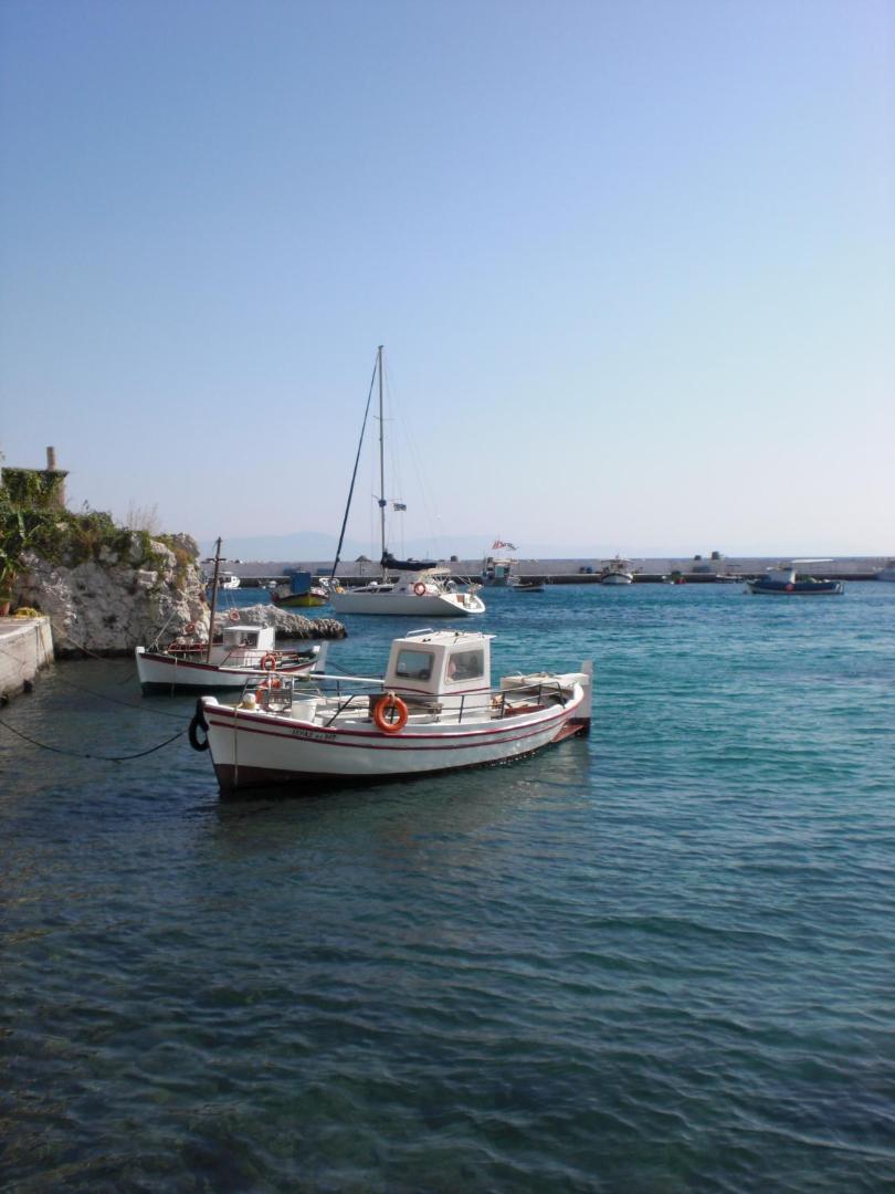 Posidonio Bay
