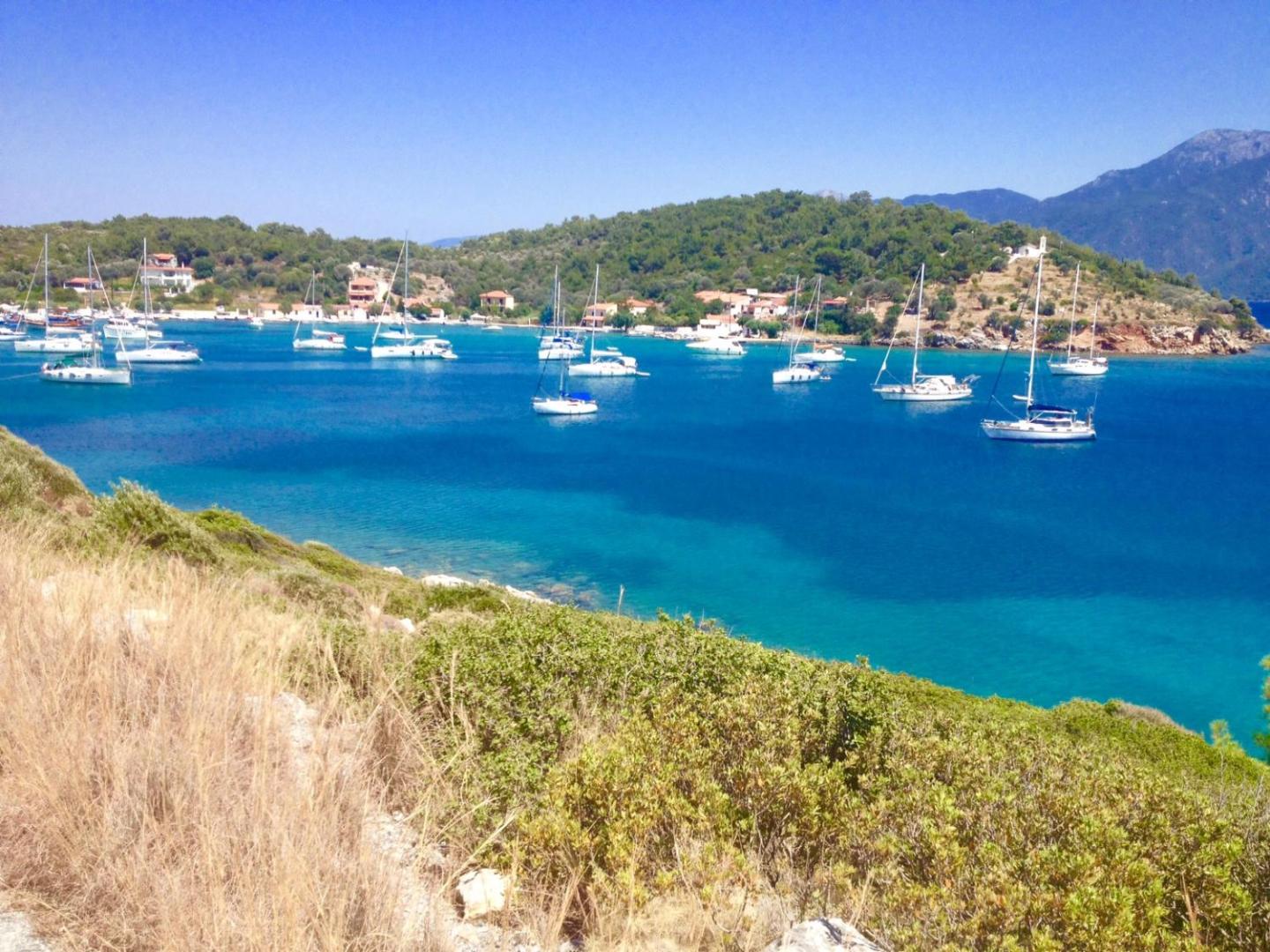 Posidonio Bay