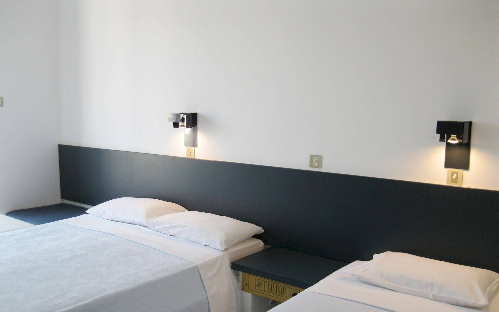 Apollon Hotel
