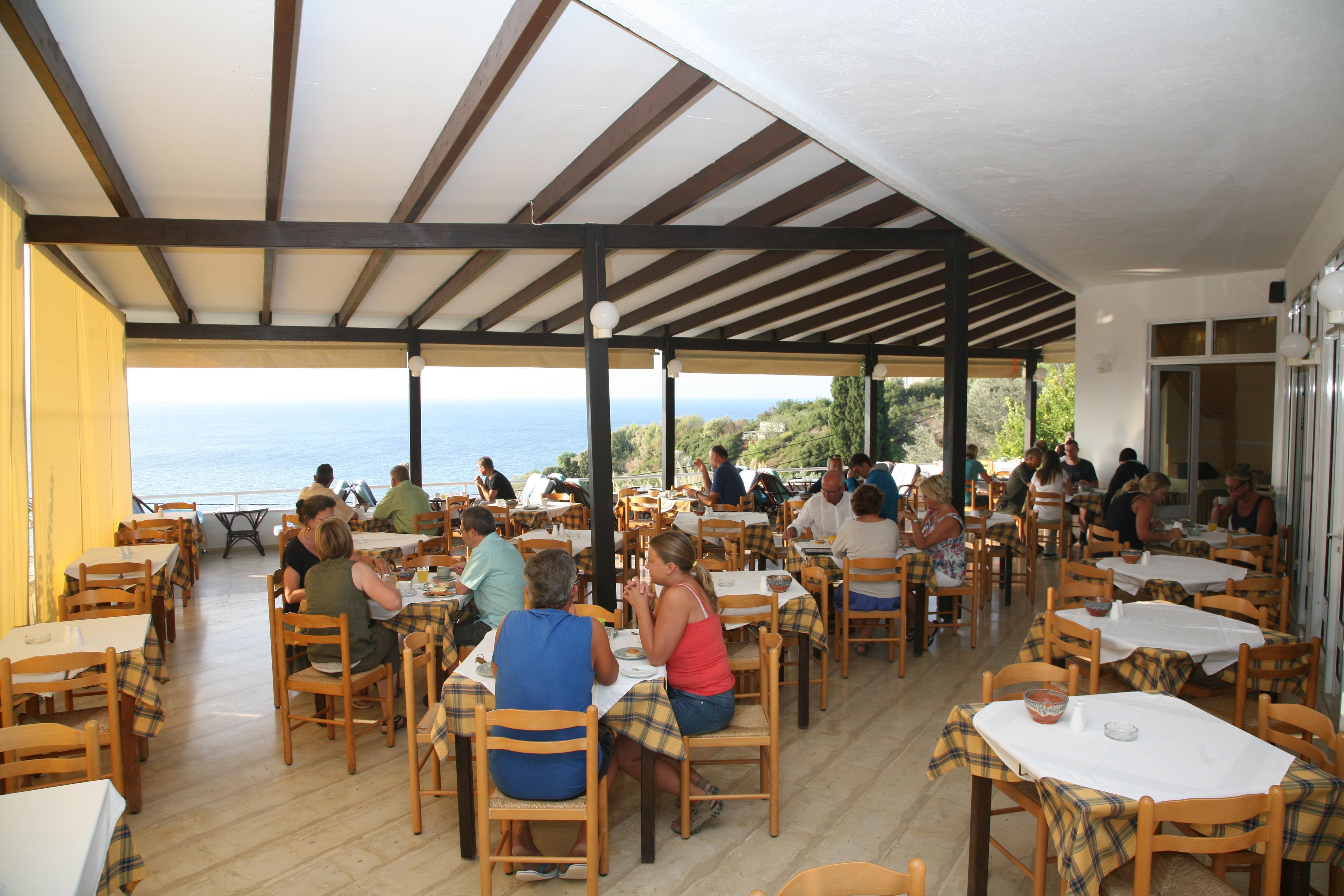 Glicorisa Beach Hotel