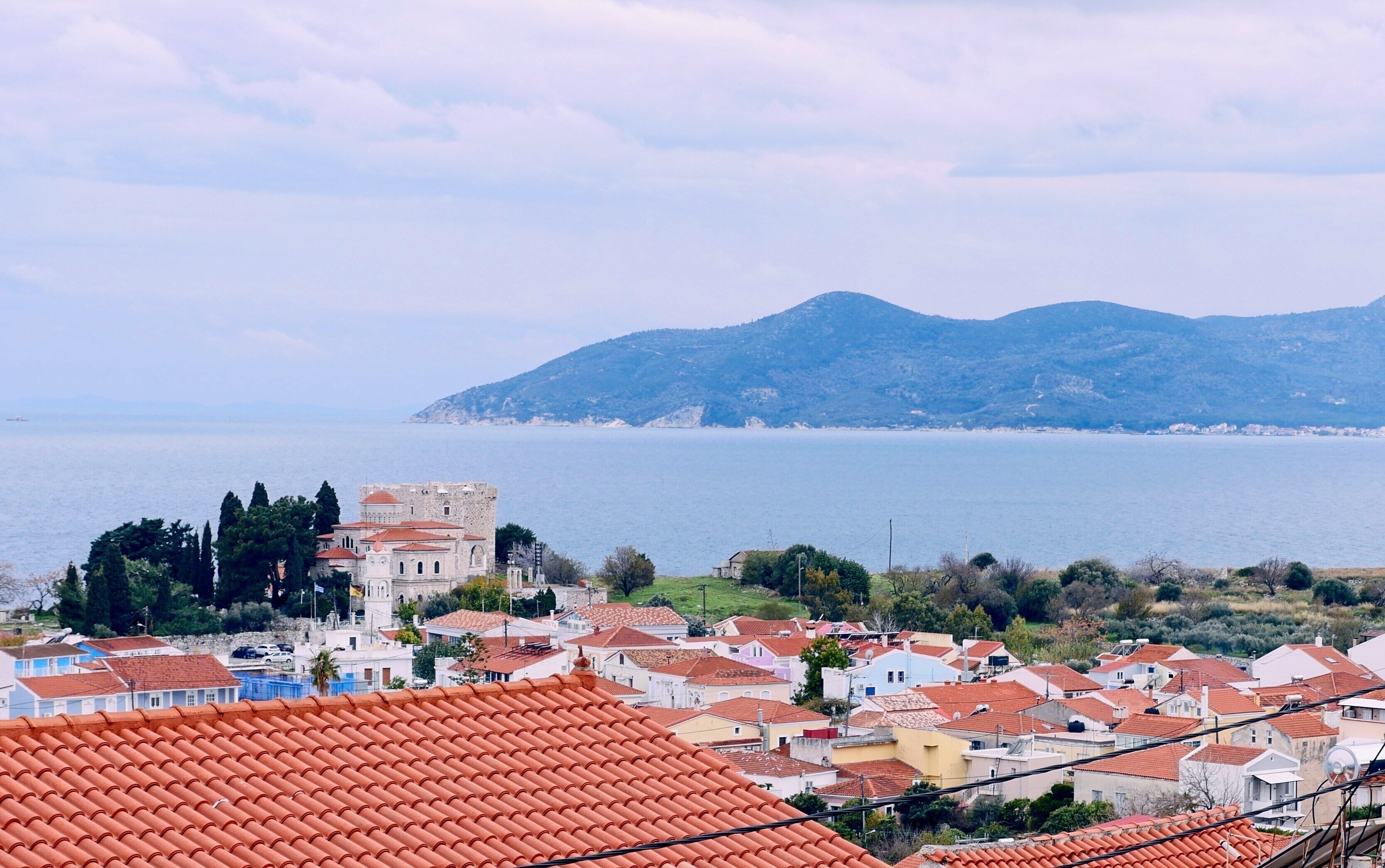 Lakis studios