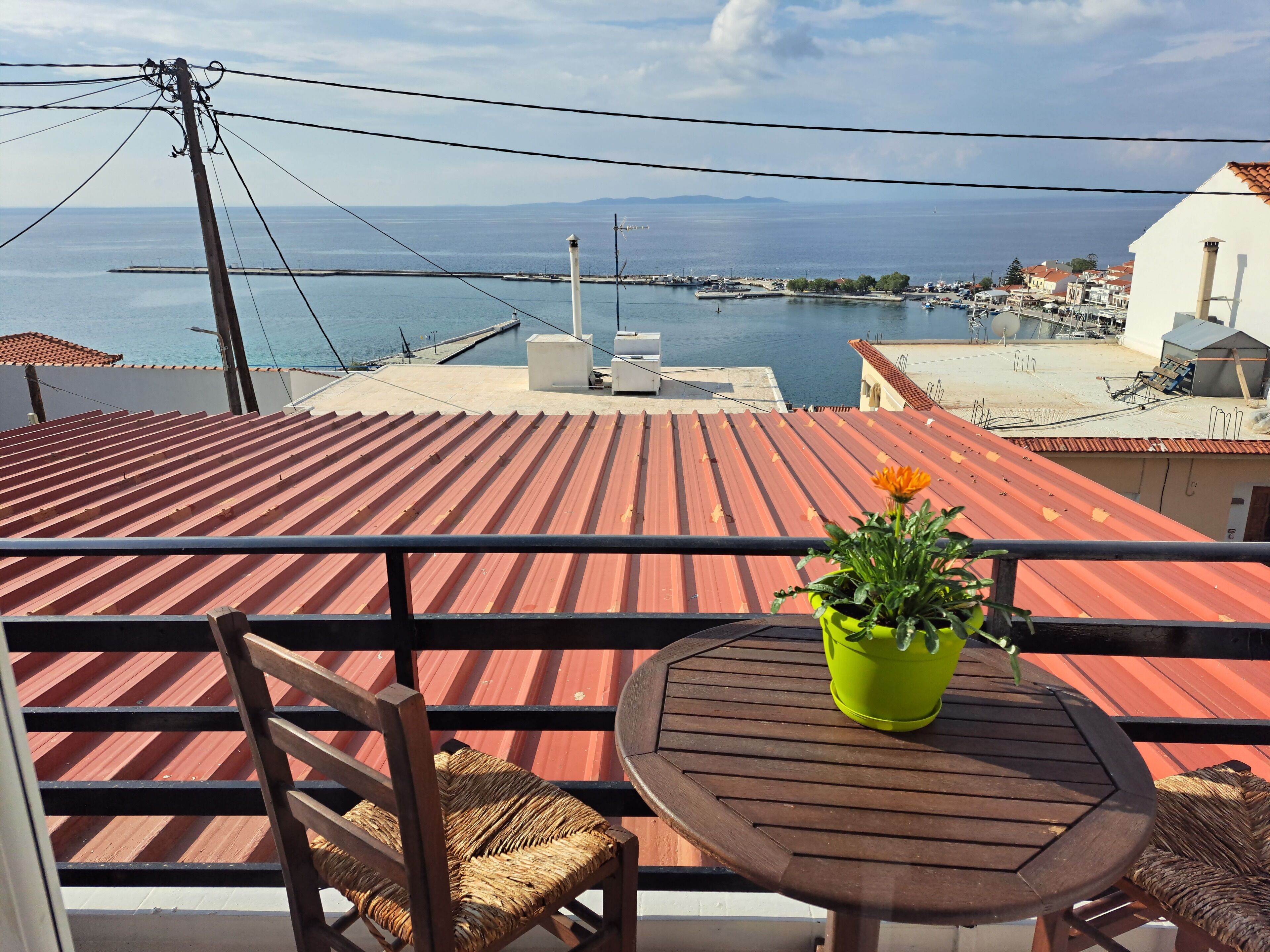 Lakis studios