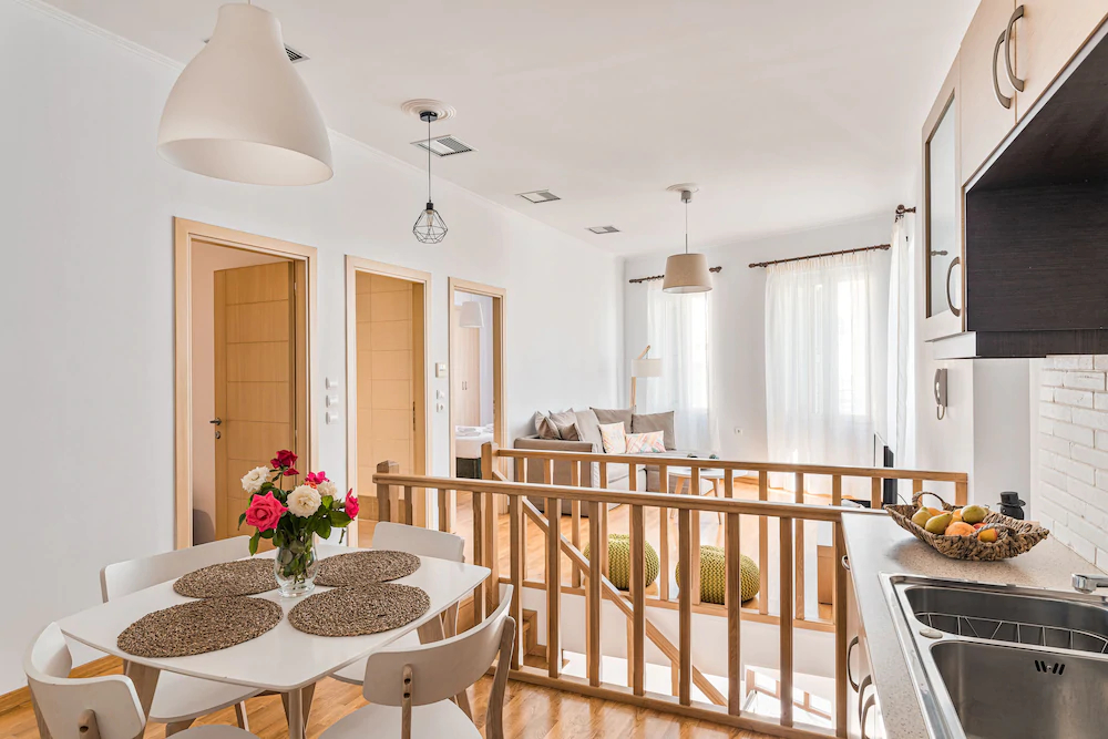 Villa Porto - Naftilos Residences