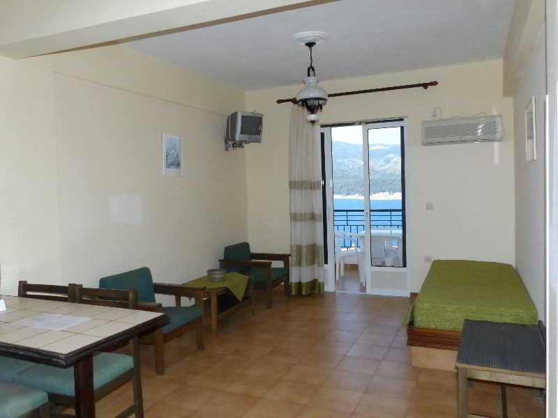 Anthemis Hotel Apartments