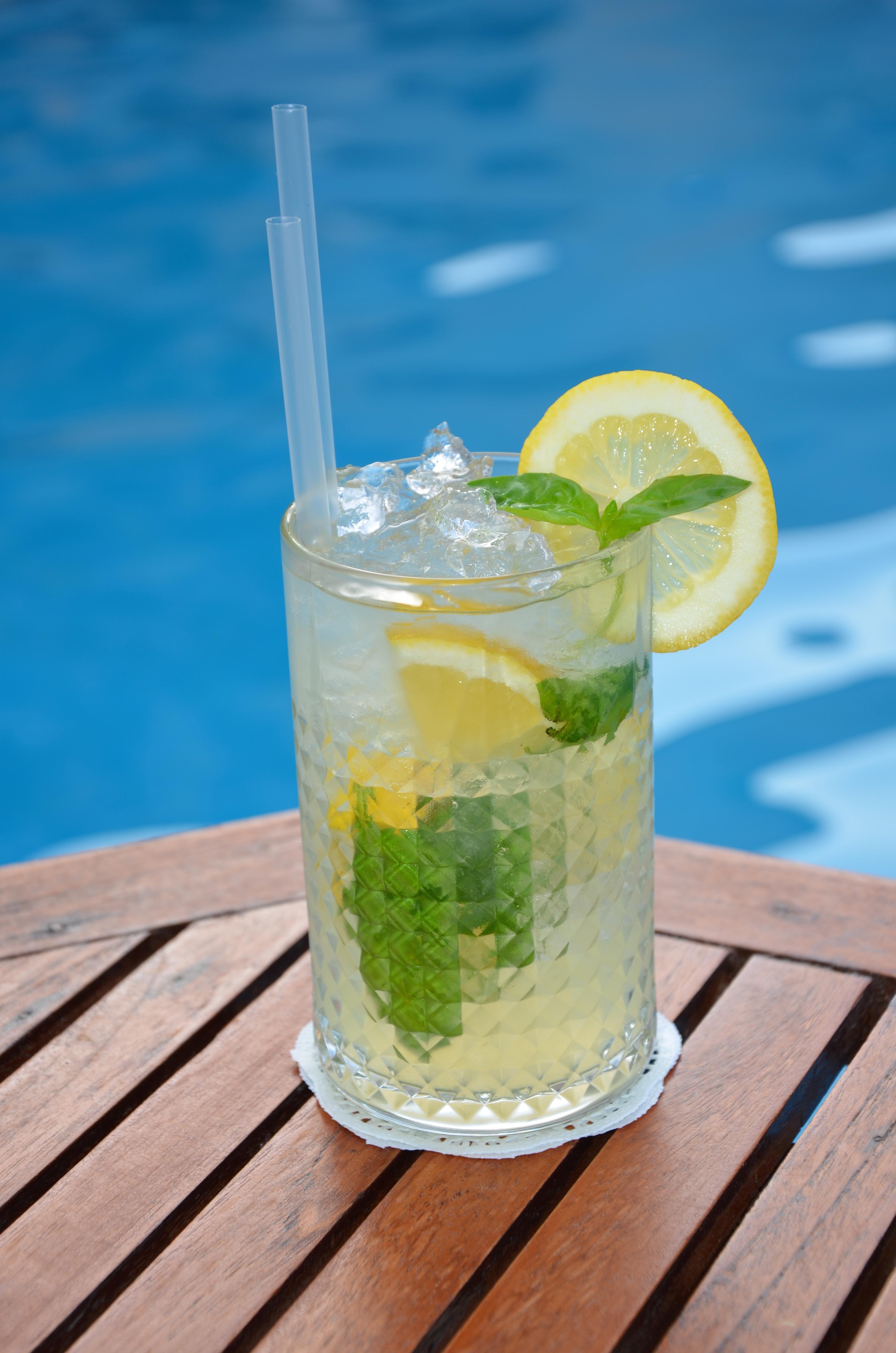 Ino Hotel & Suites