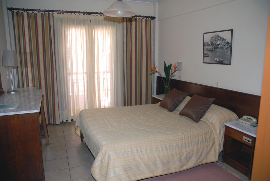 Hotel Aeolis