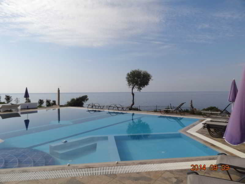 Samothraki Beach Apartments & Suites Hotel