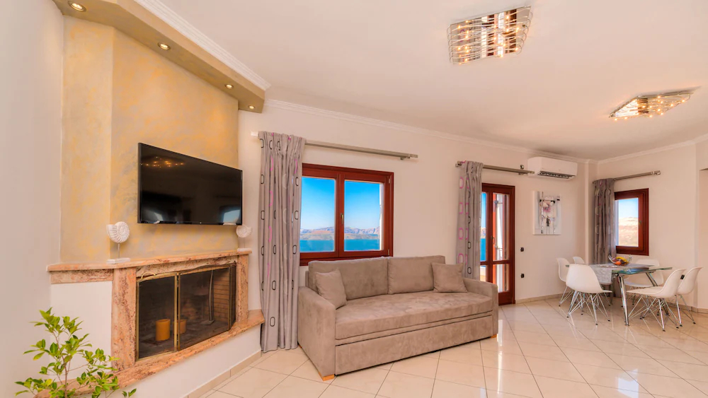 Akrotiri Apartments