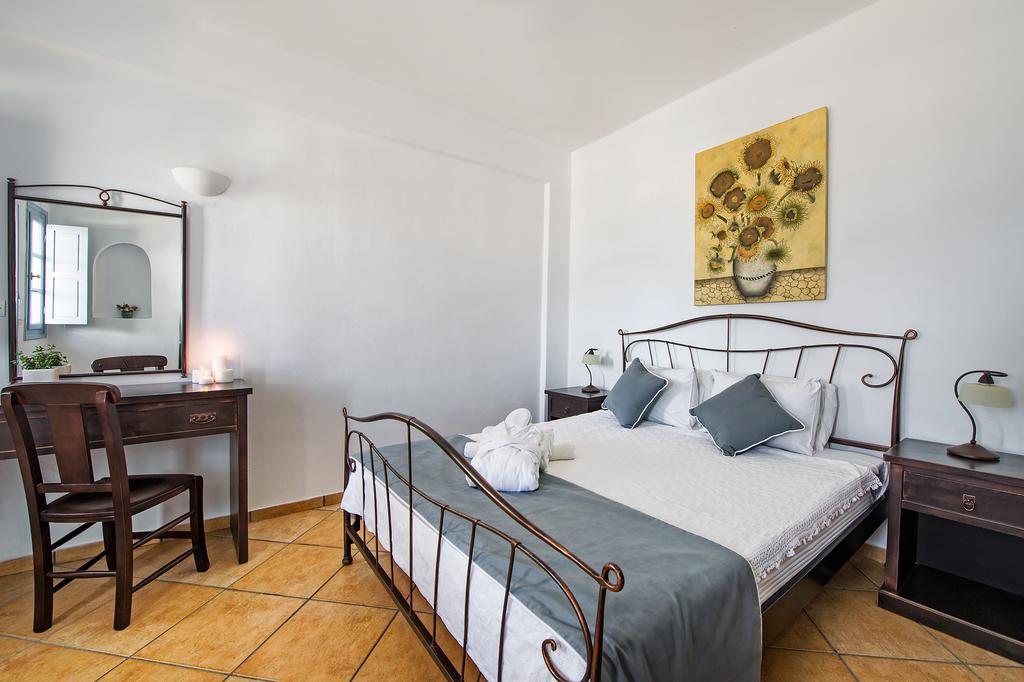 Apanemo Hotel And Suites
