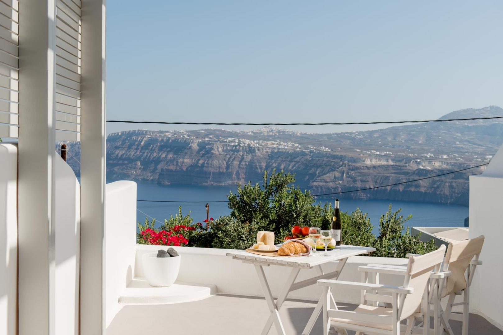 Aura Marina Apartments