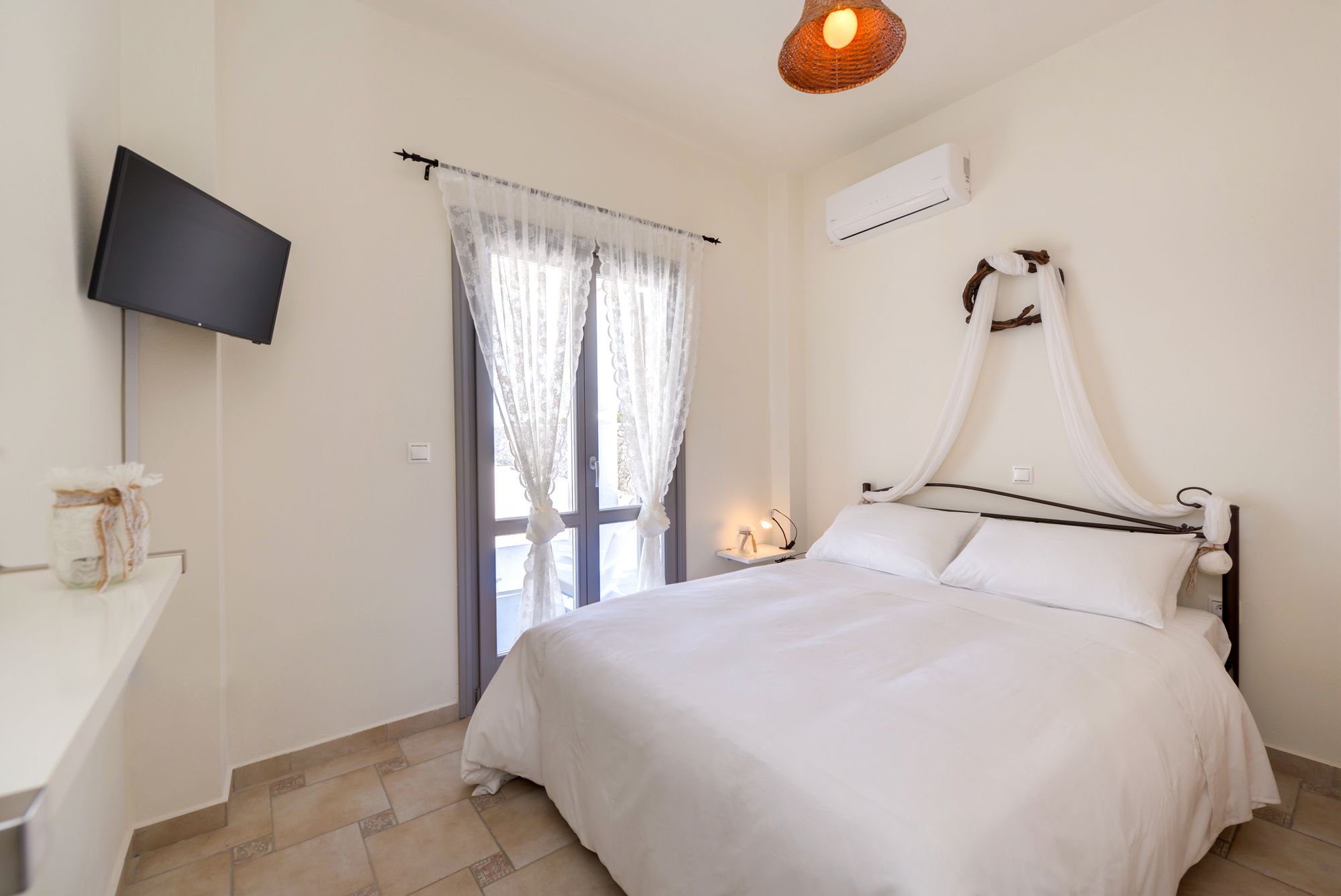 Hemera Holiday Home