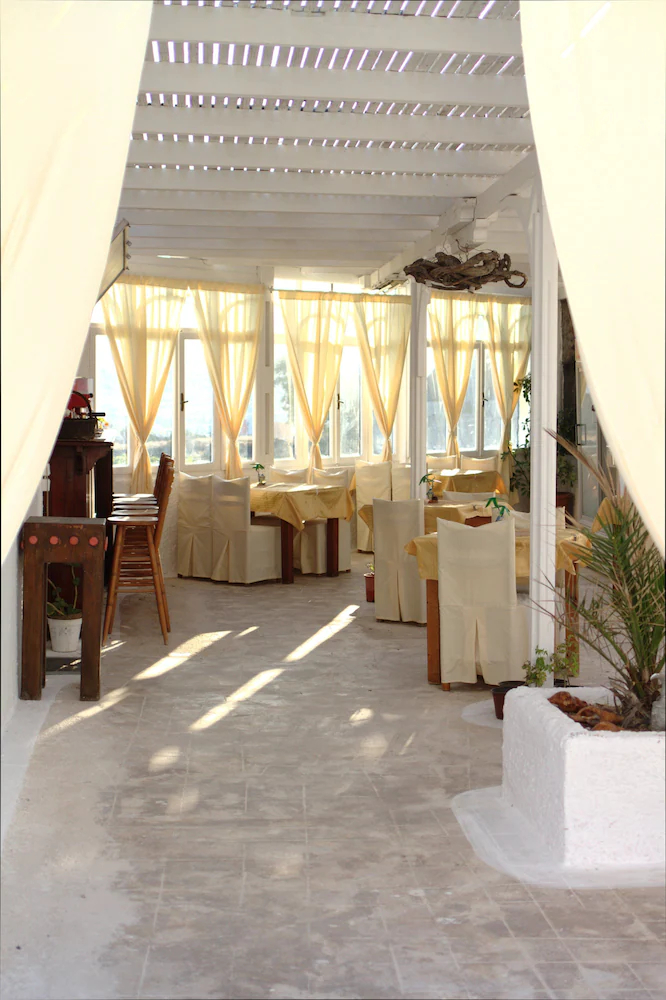 Villa Iliovasilema Santorini