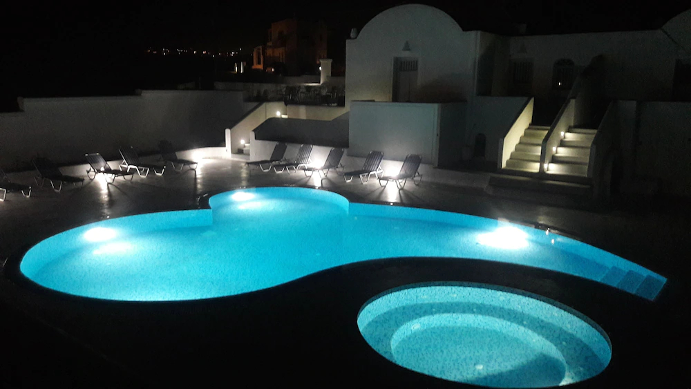 Villa Iliovasilema Santorini