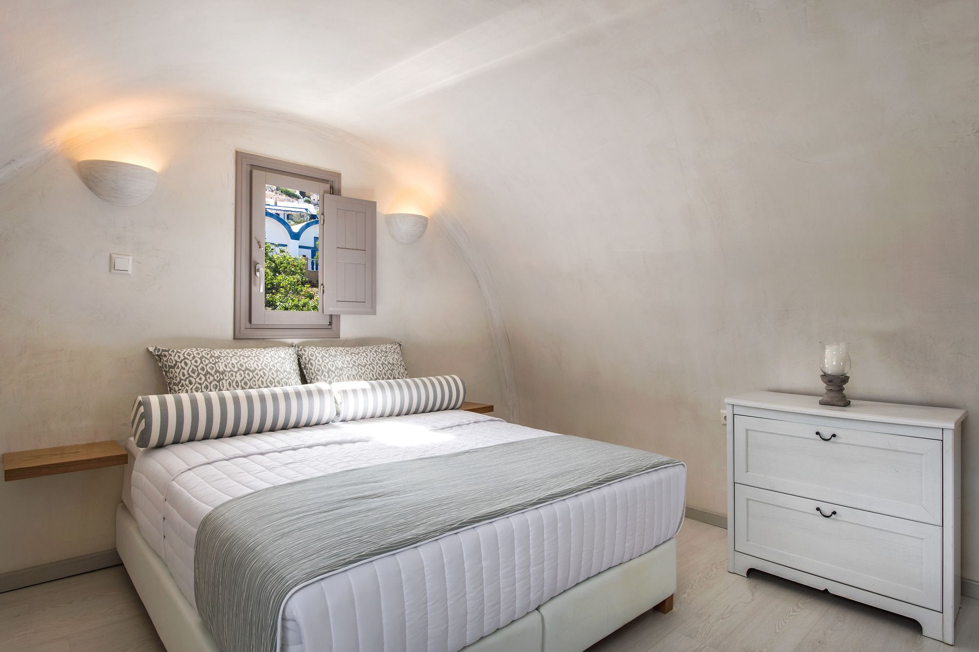 Gonia Residence