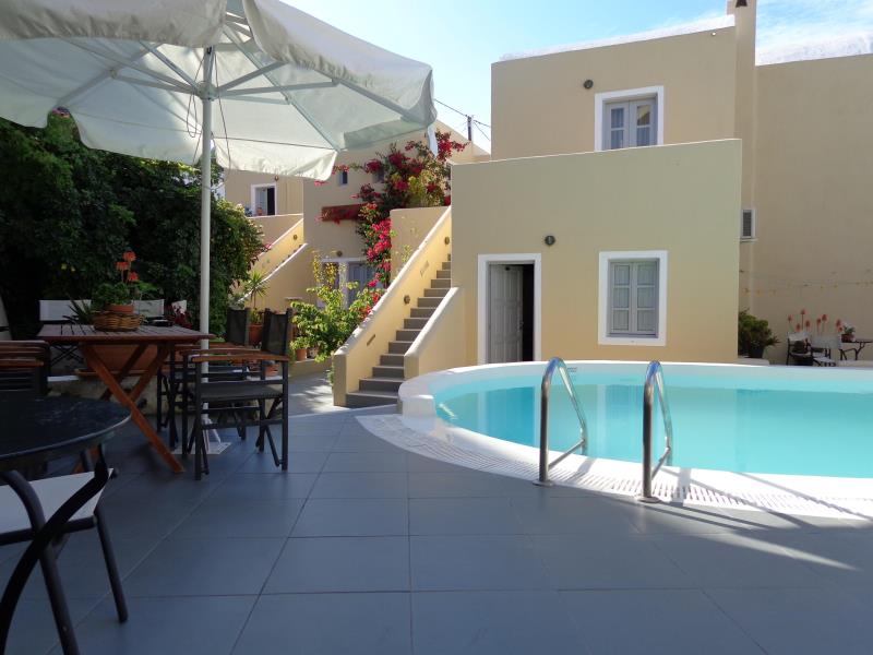 Ersi Villas Hotel