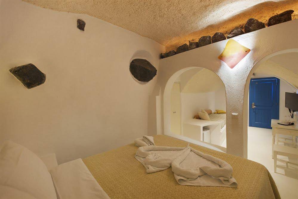 Abyssanto Suites & Spa
