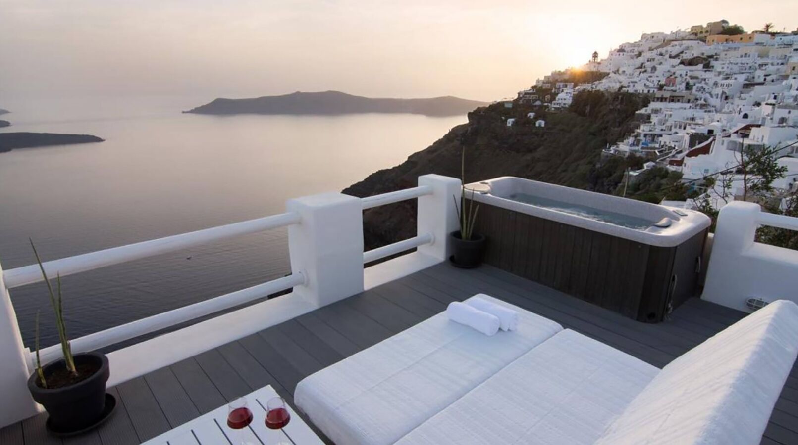 Aeifos Boutique Hotel