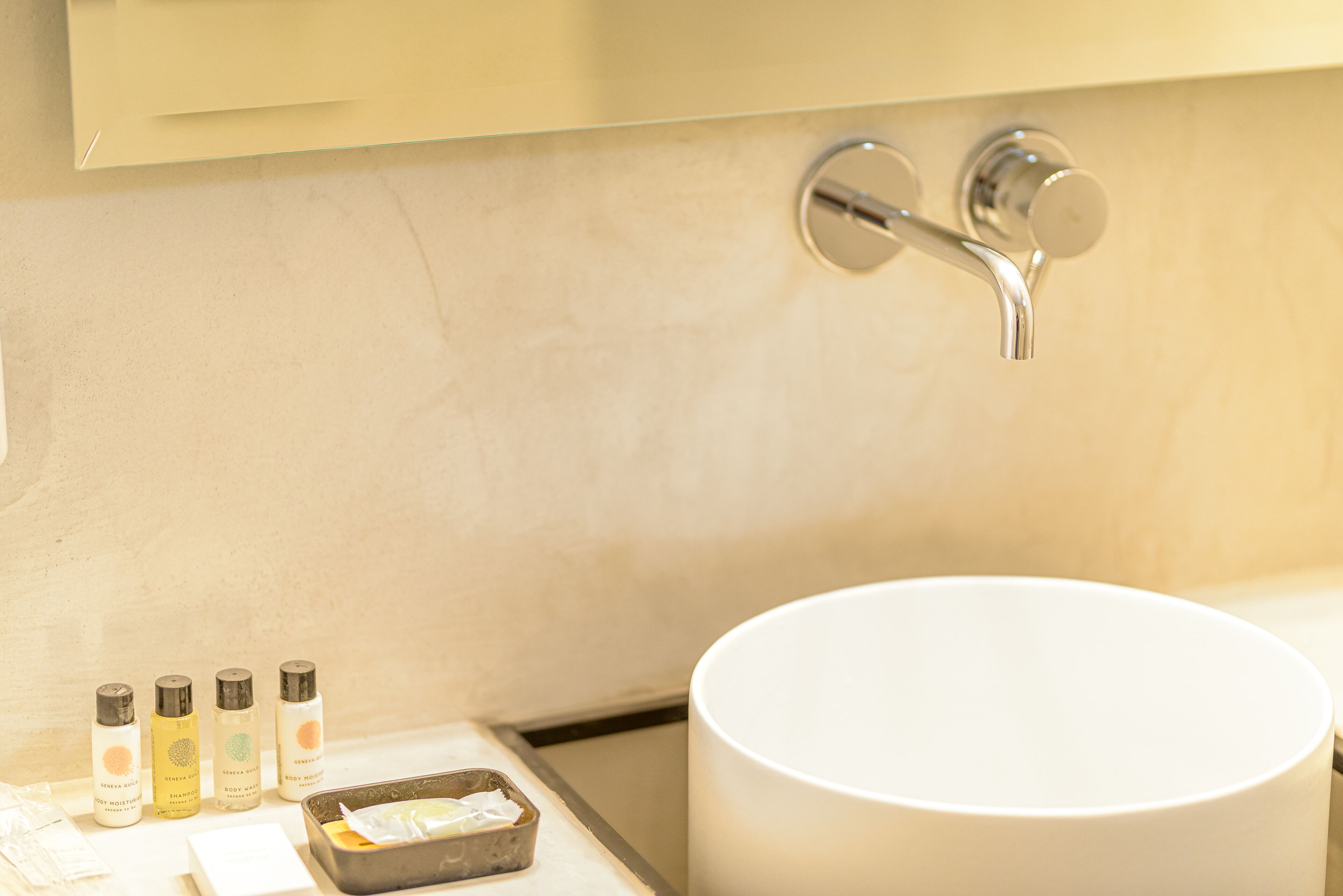 Amoramelia Suites