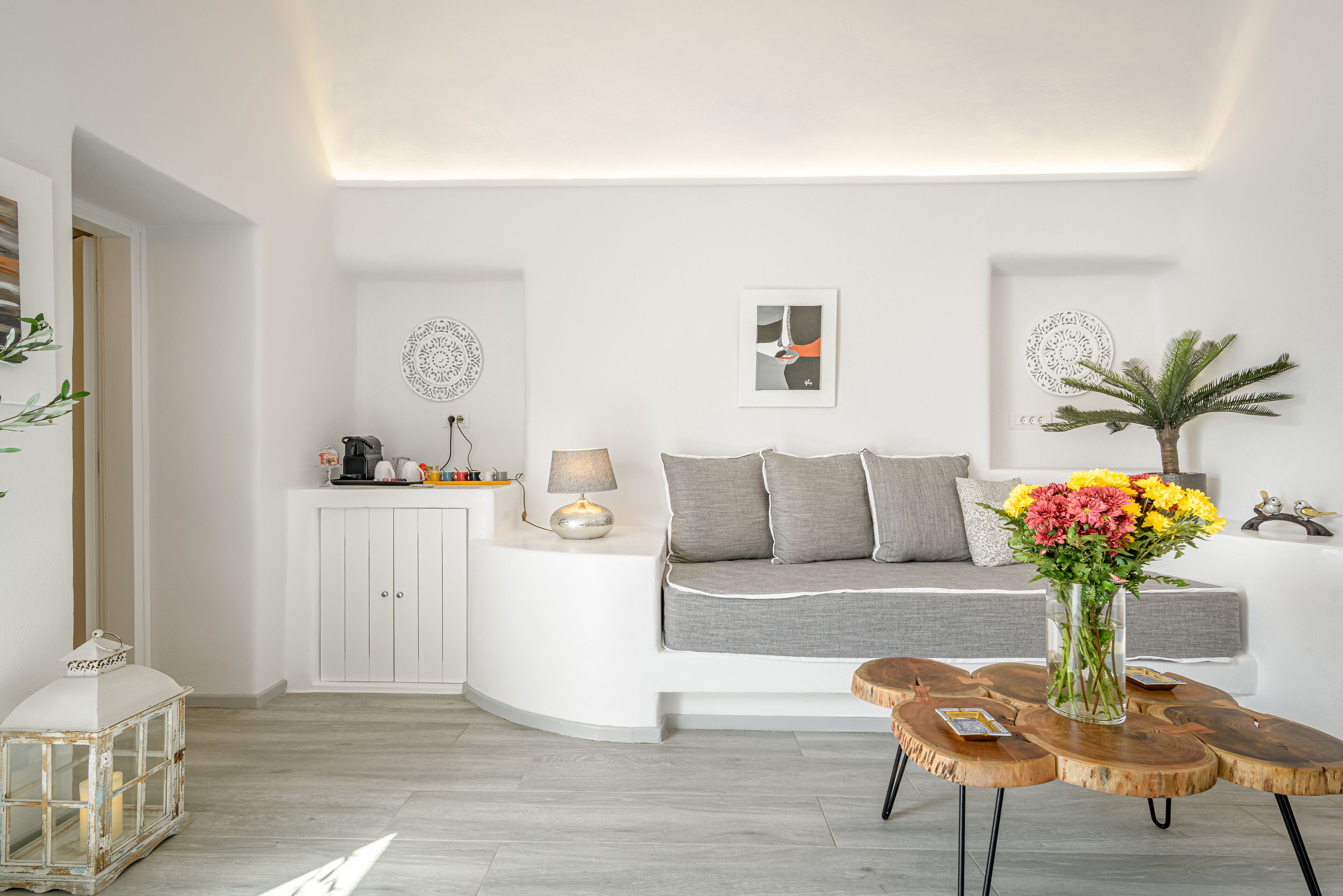 Amoramelia Suites