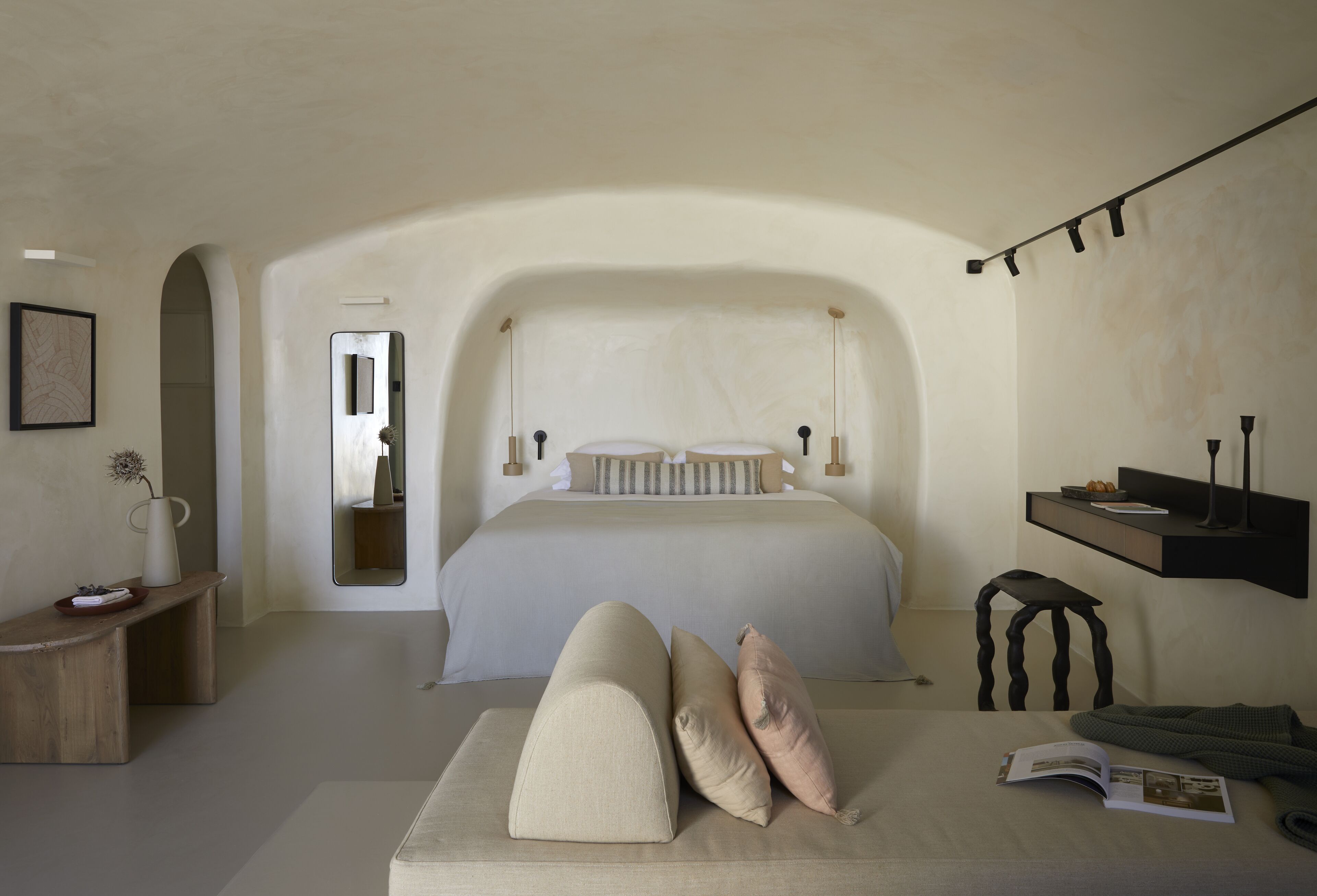 Atoles Retreat