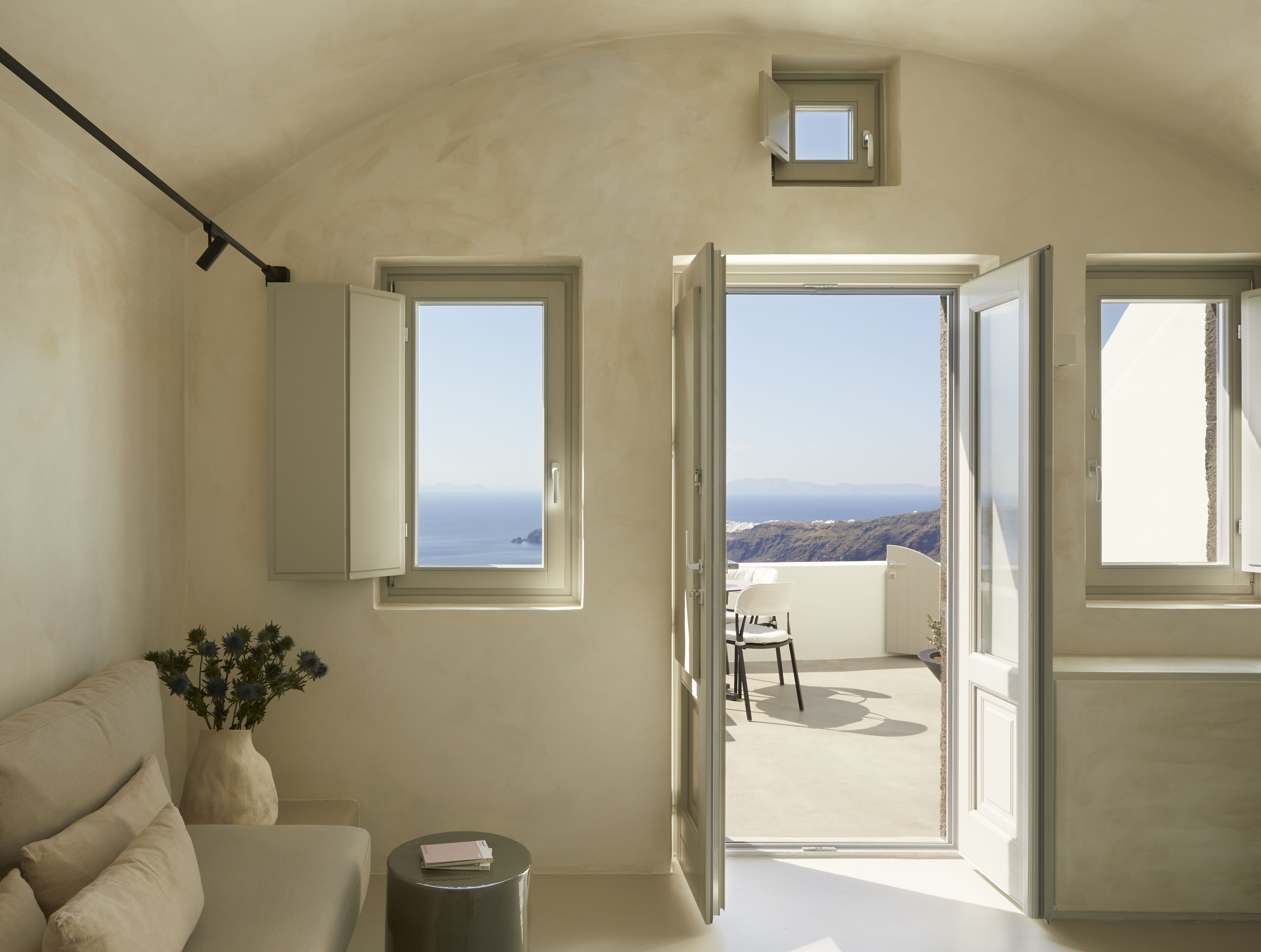 Atoles Retreat