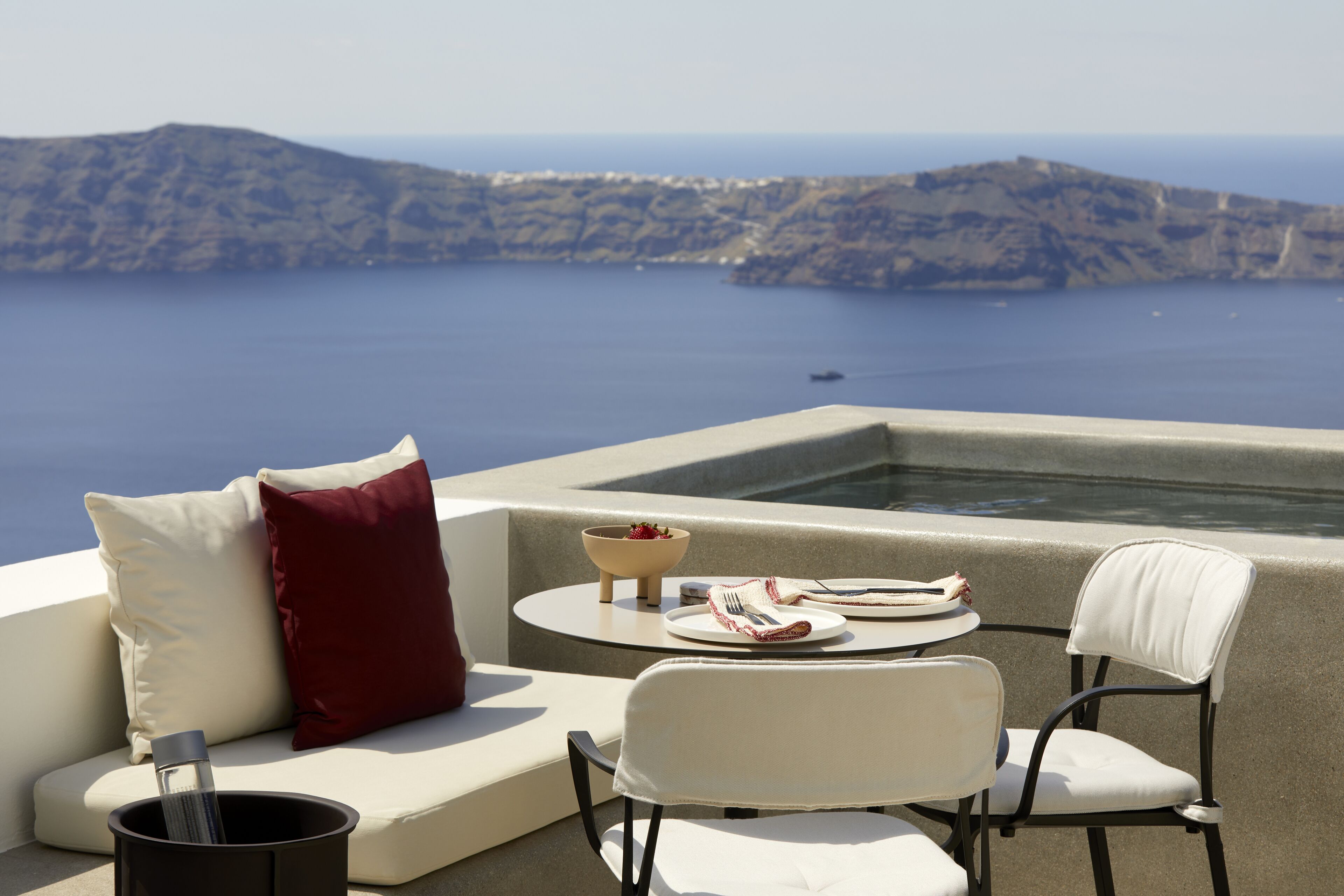 Atoles Retreat