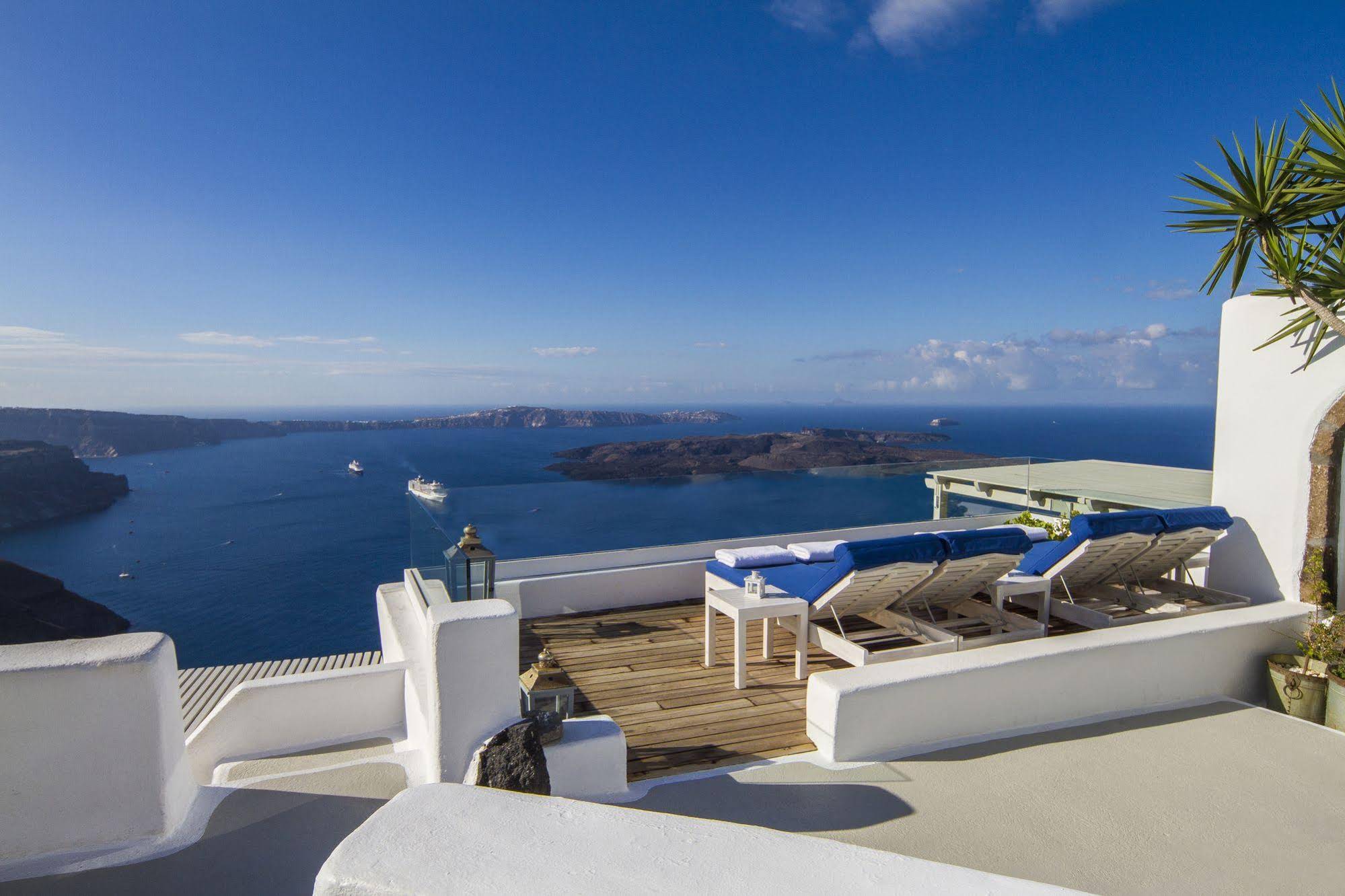 Iconic Santorini