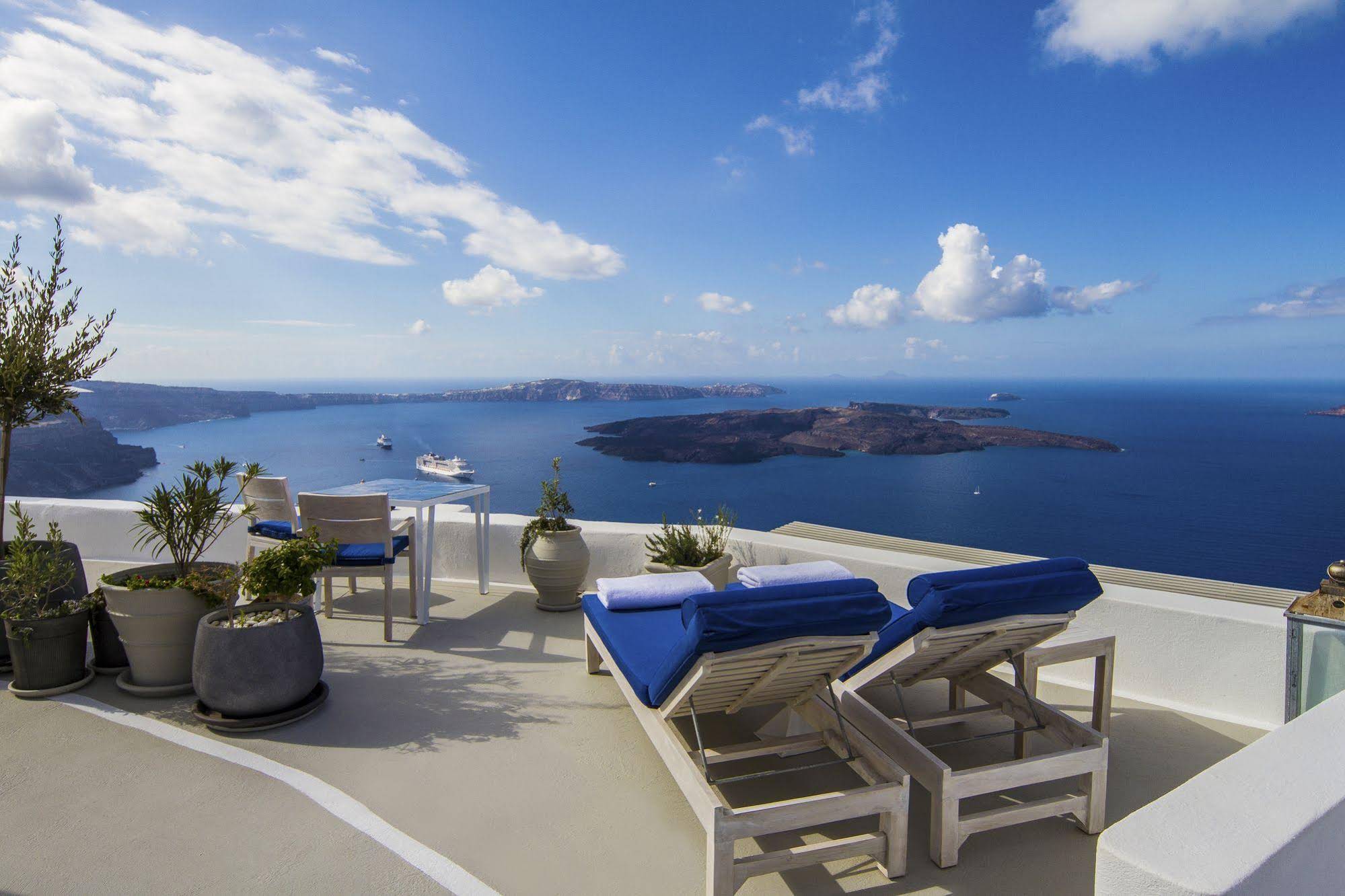 Iconic Santorini