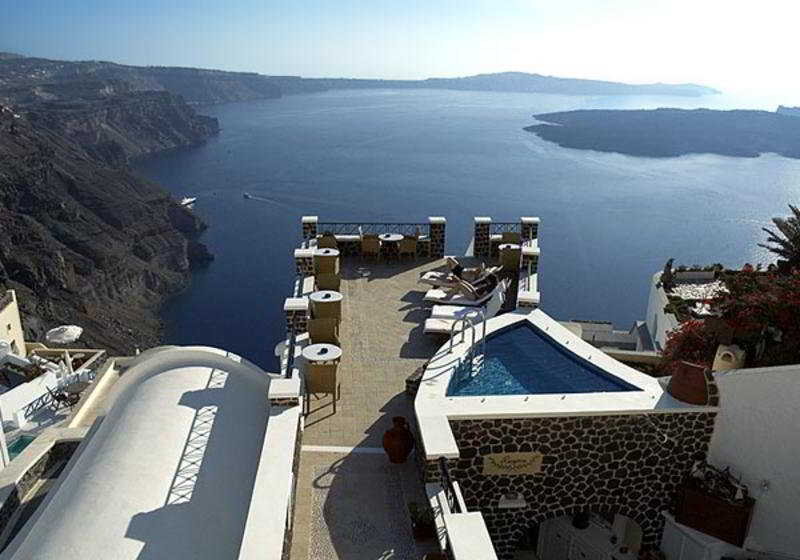 Irini's Villas Resort