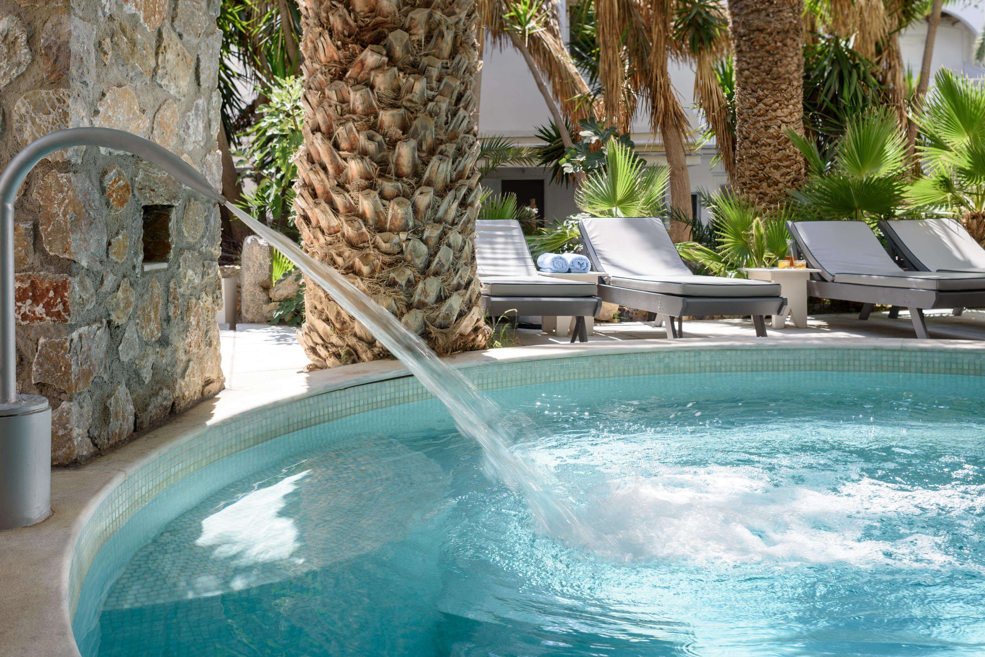 Afroditi Venus Beach Resort