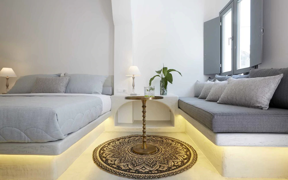 Amara Suites Santorini