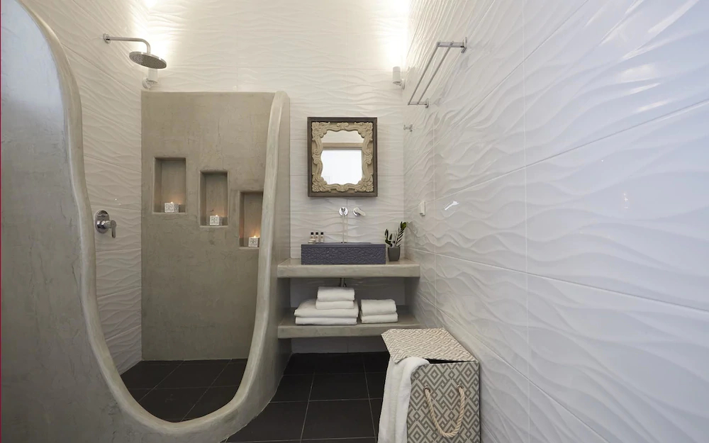 Amara Suites Santorini