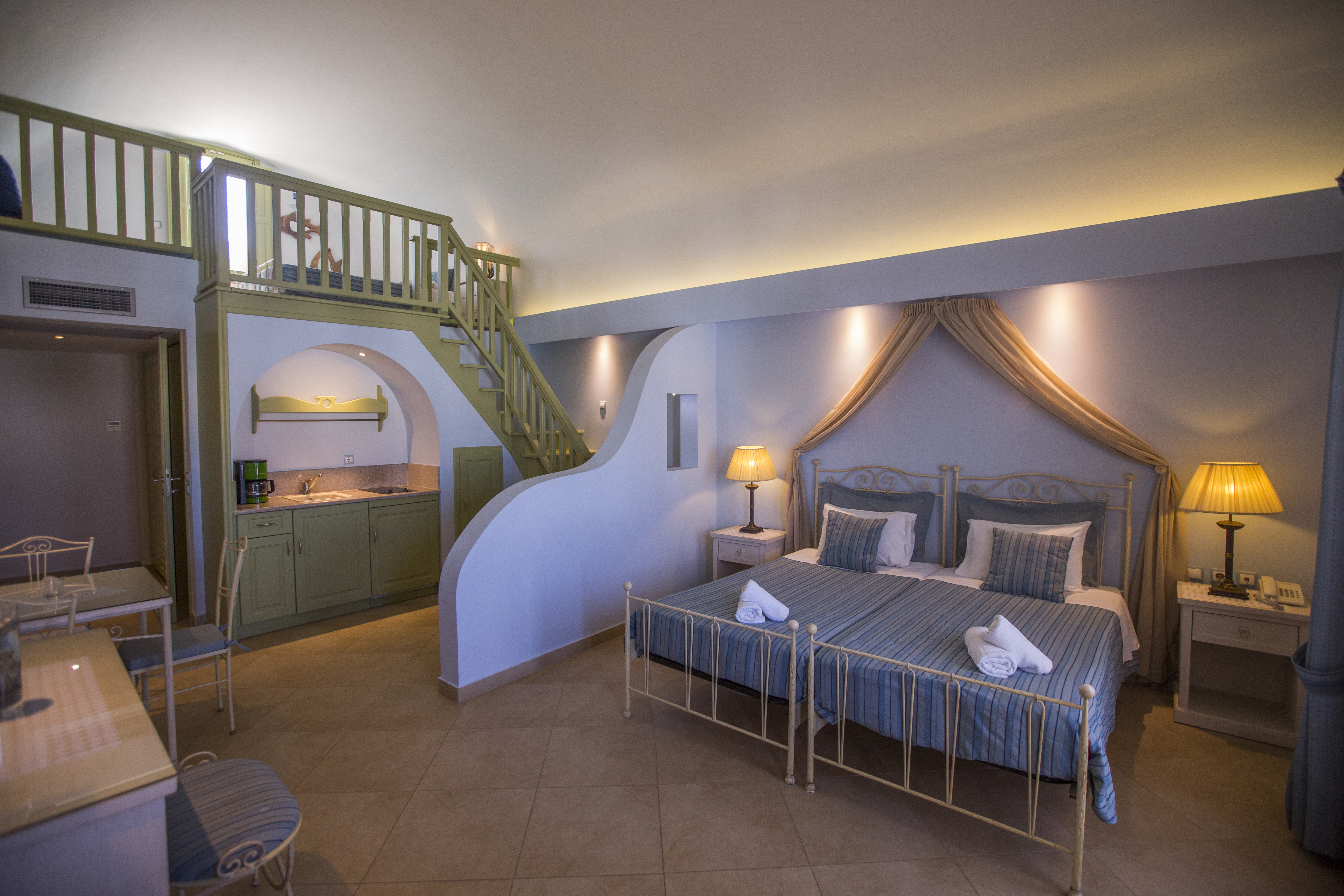 Anassa Hotel