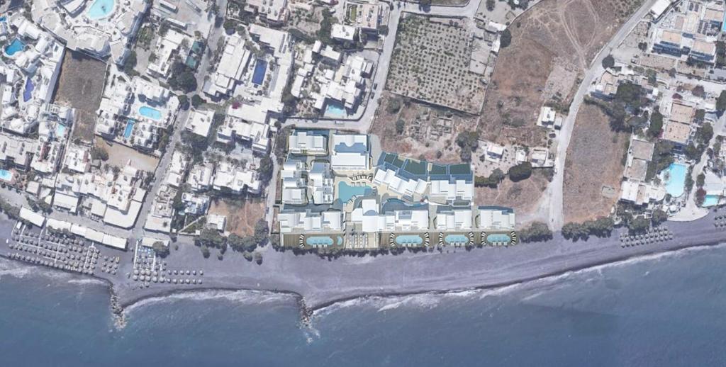 Costa Grand Resort & Spa