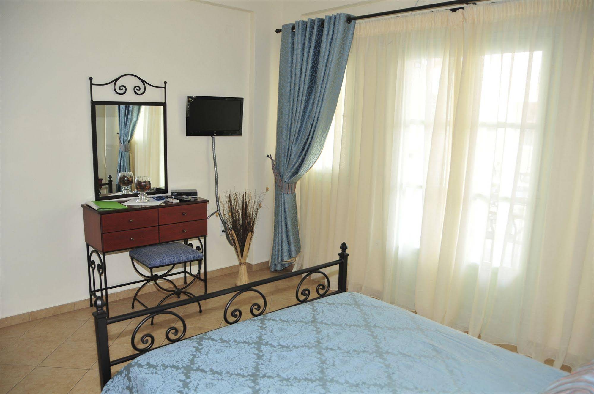 Kalya Suites