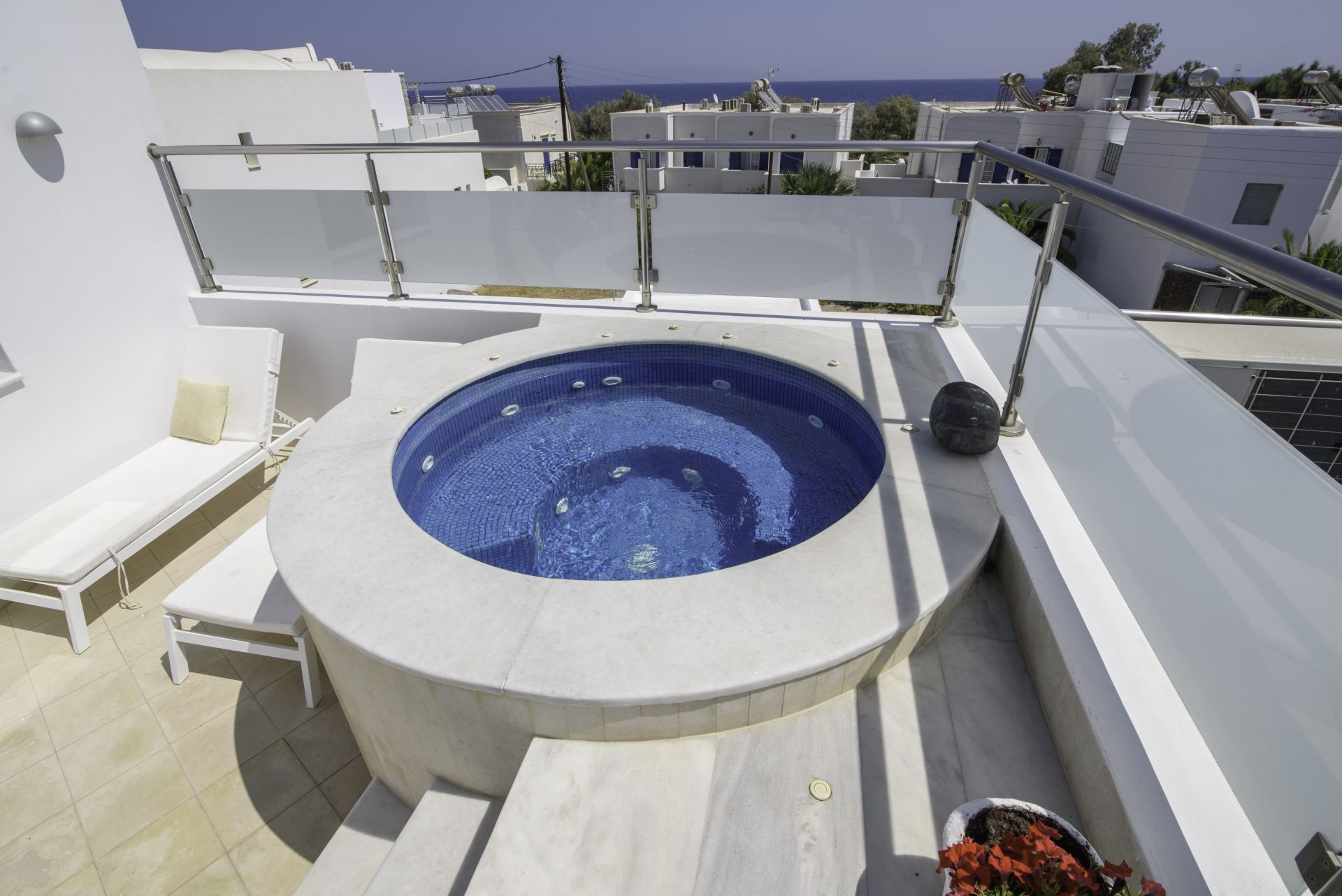 La Mer Deluxe Hotel & Spa