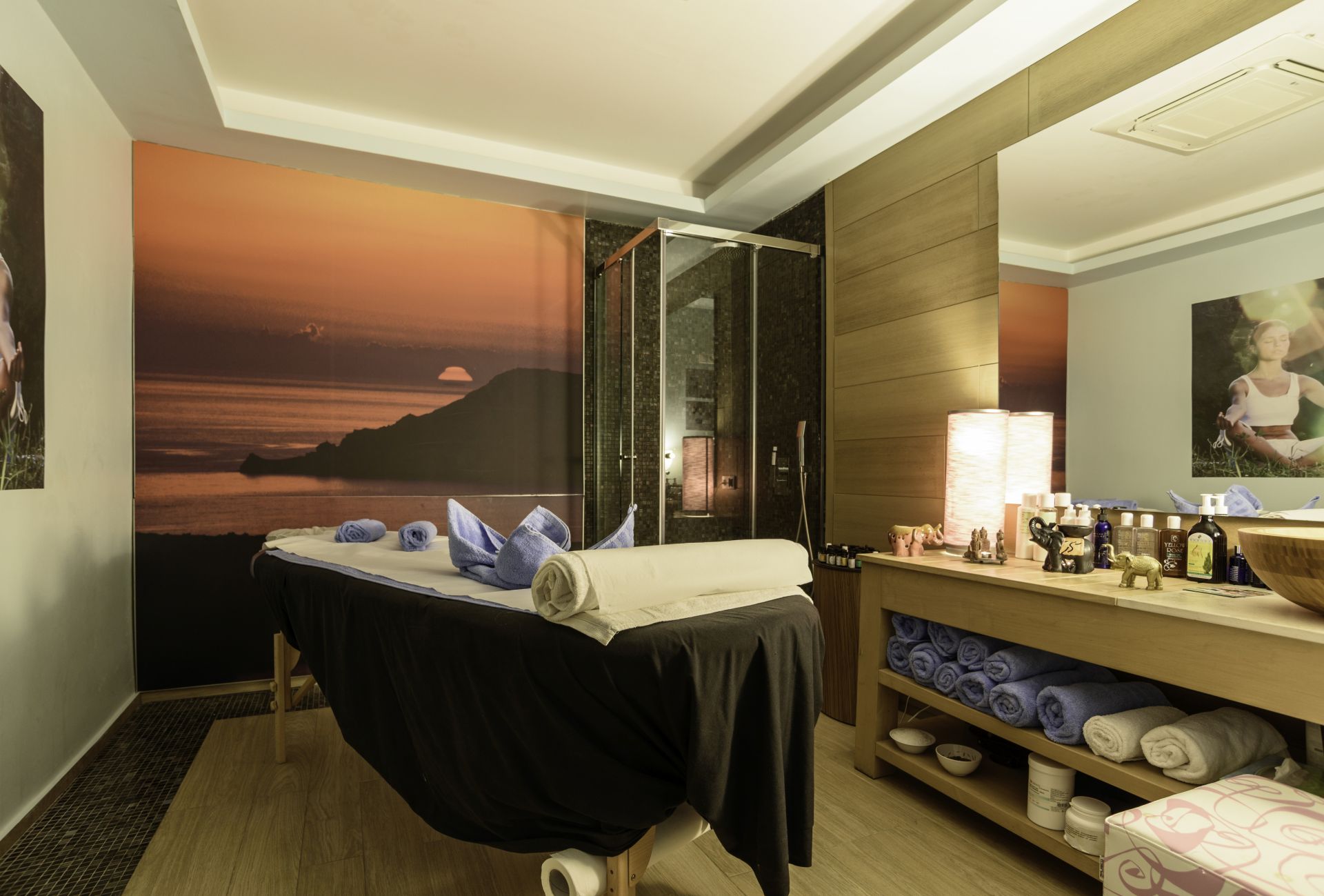 La Mer Deluxe Hotel & Spa