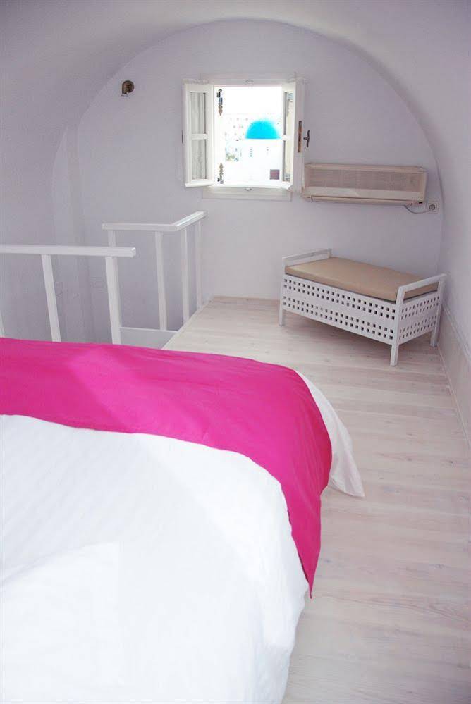 Reverie Santorini Hotel