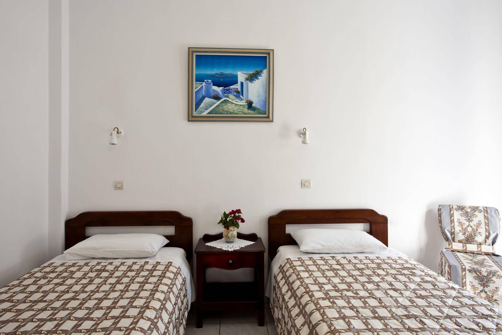 Ancient Thera Studios & Restaurant