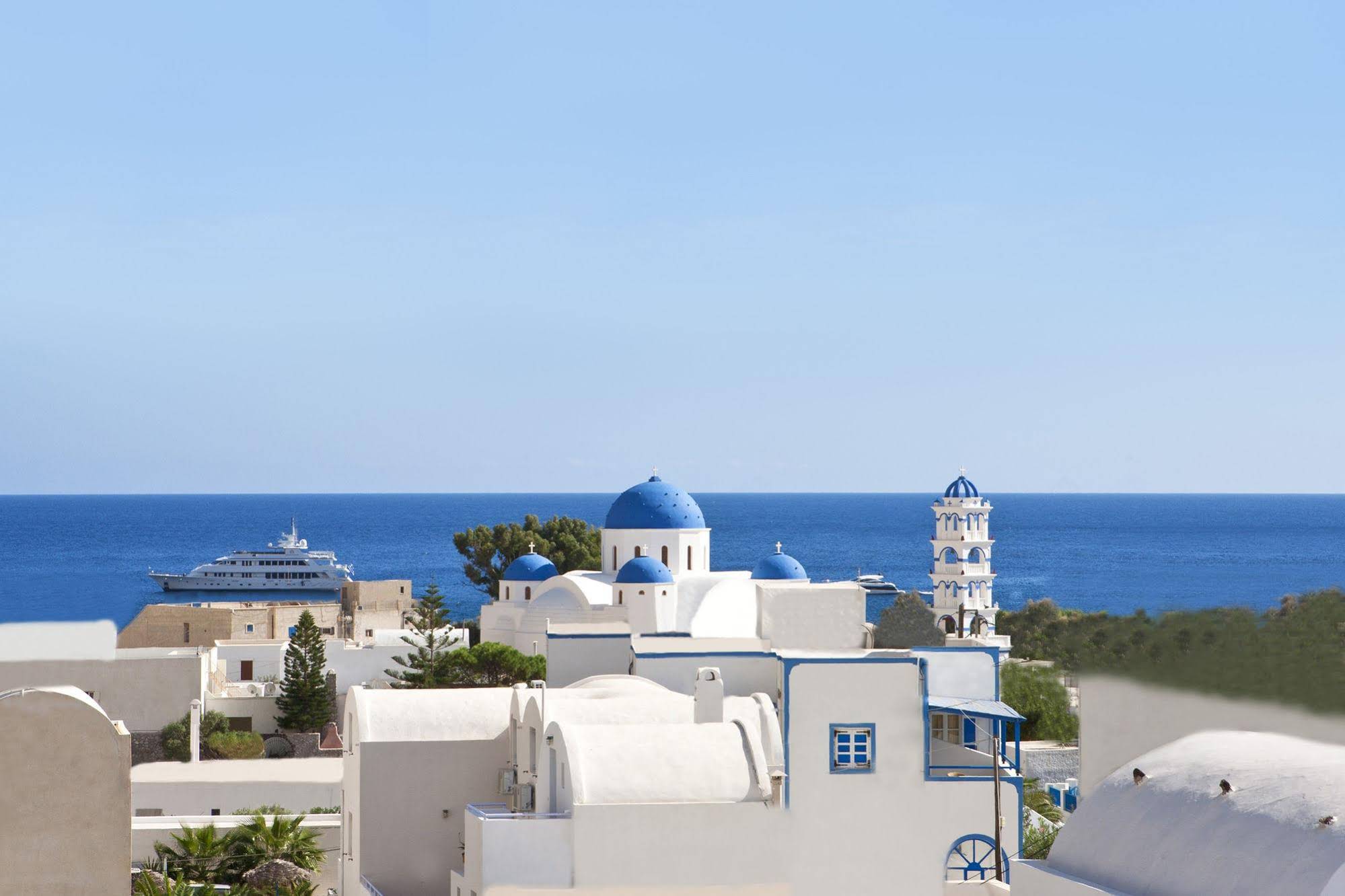 Ancient Thera Studios & Restaurant