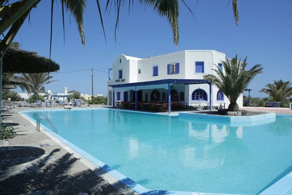 Hotel Perissa
