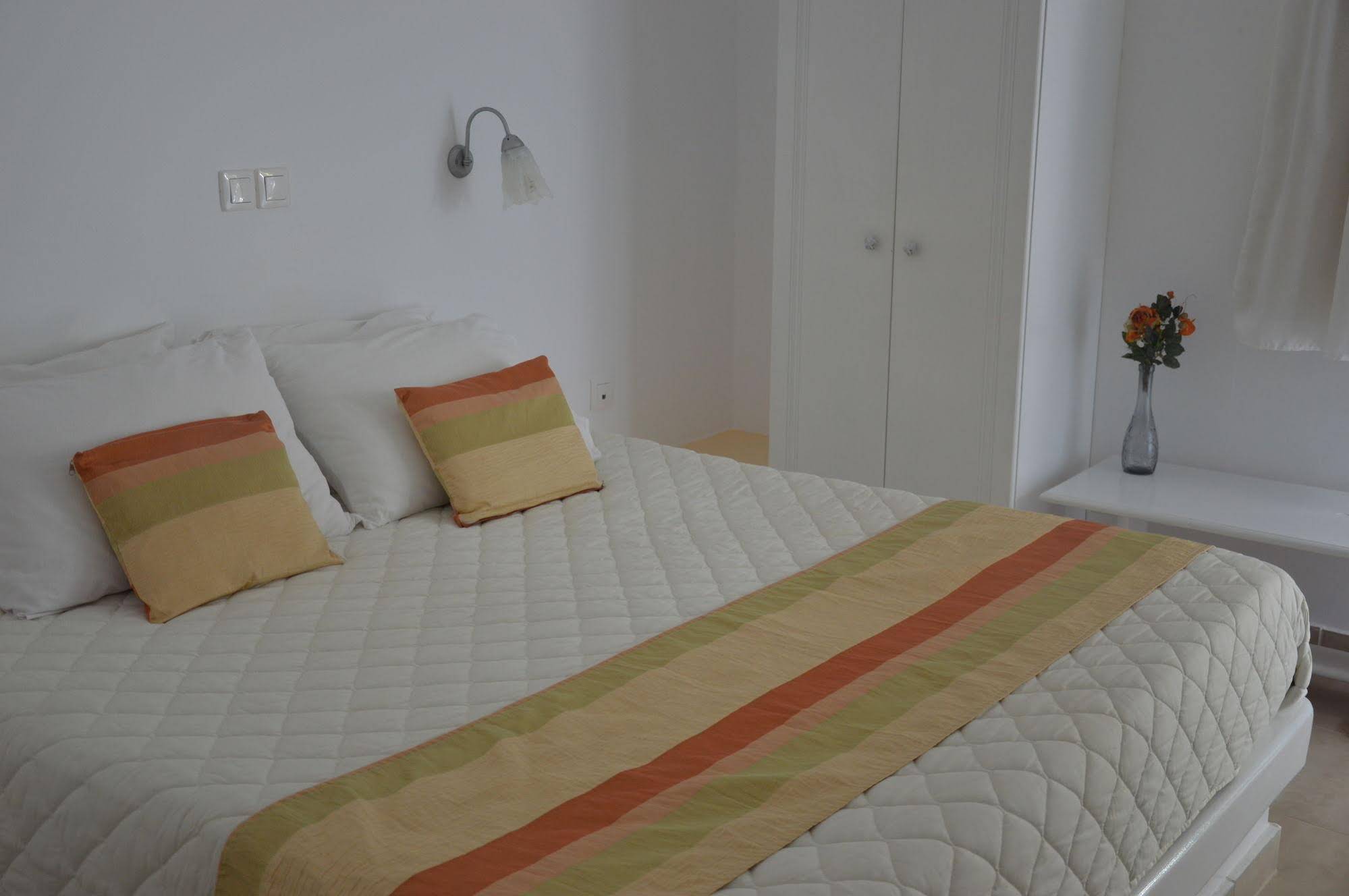 Pantheon Hotel