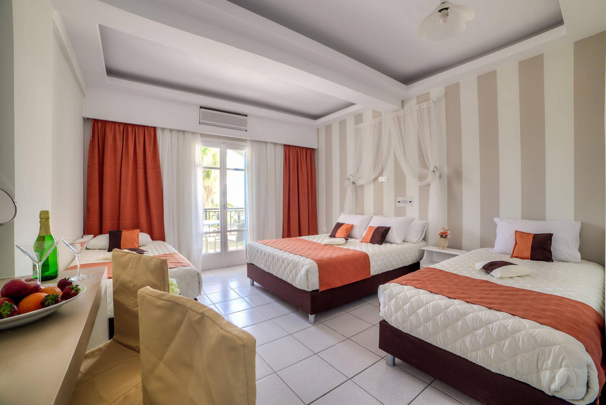 Pantheon Hotel