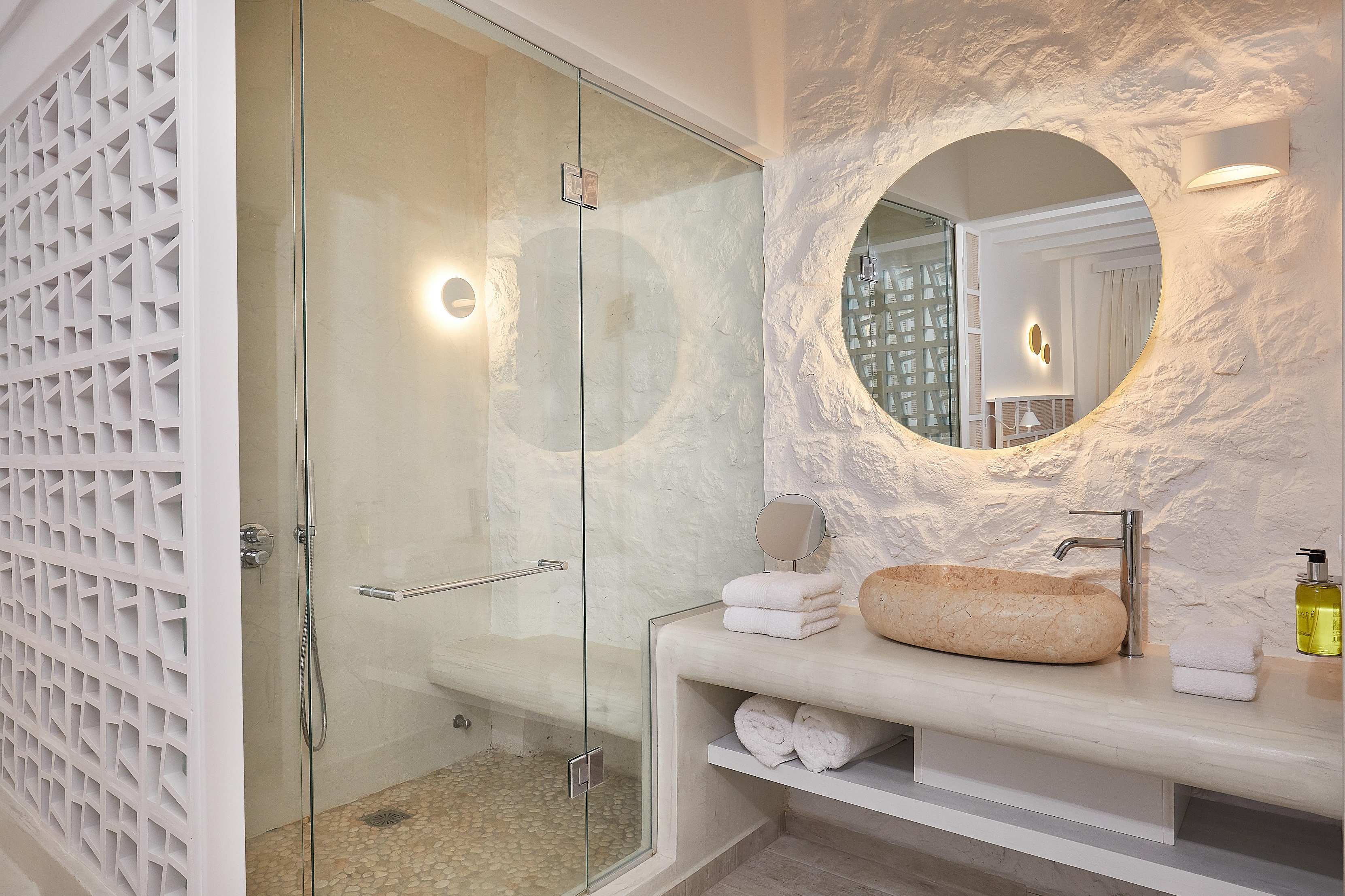 Petri Suites